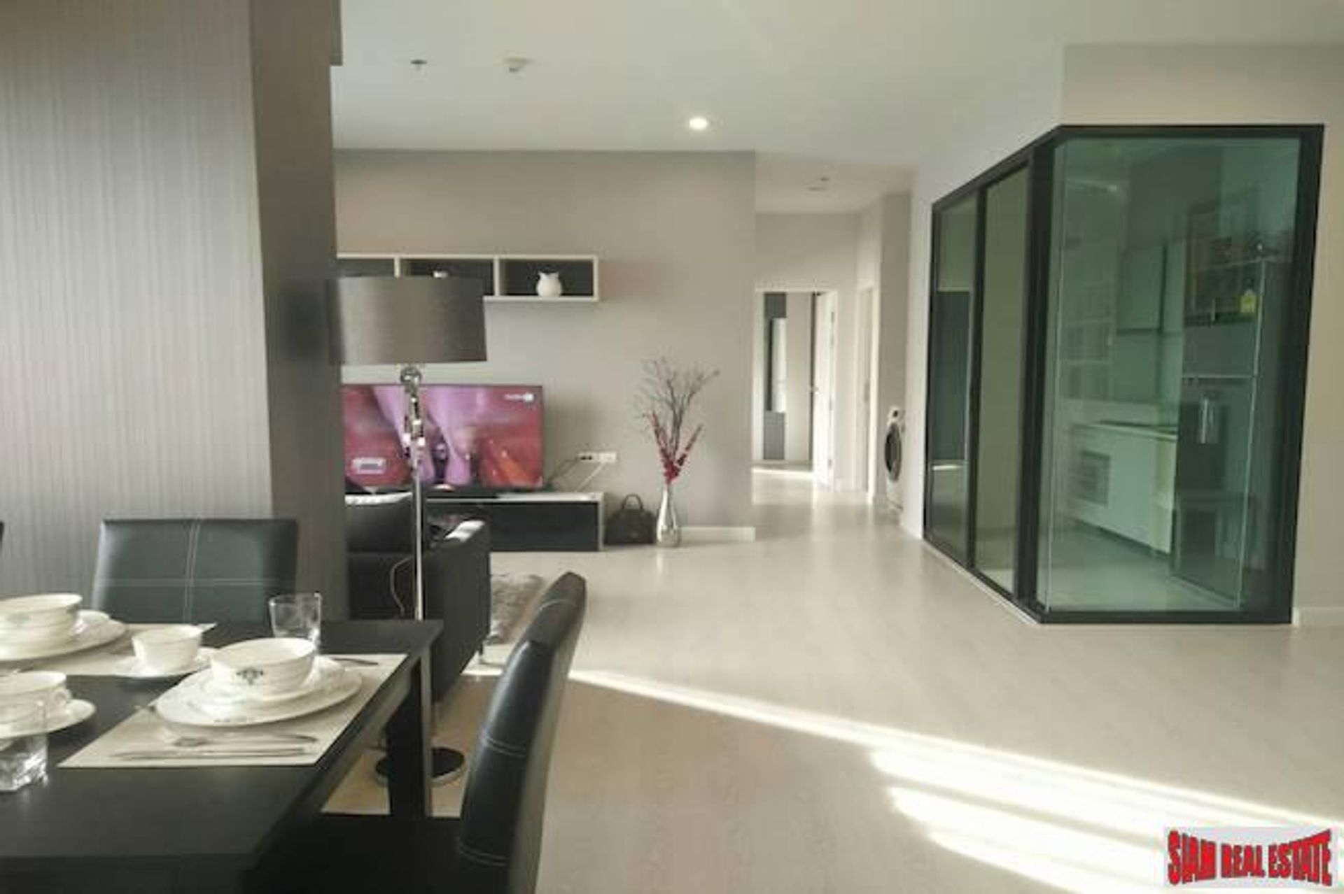 Condominio en Ban Na Song, Krung Thep Maha Nakhon 10924672