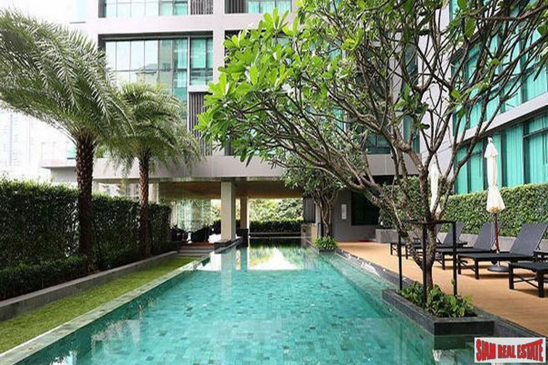 Condominium in Ban Na Song, Krung Thep Maha Nakhon 10924965