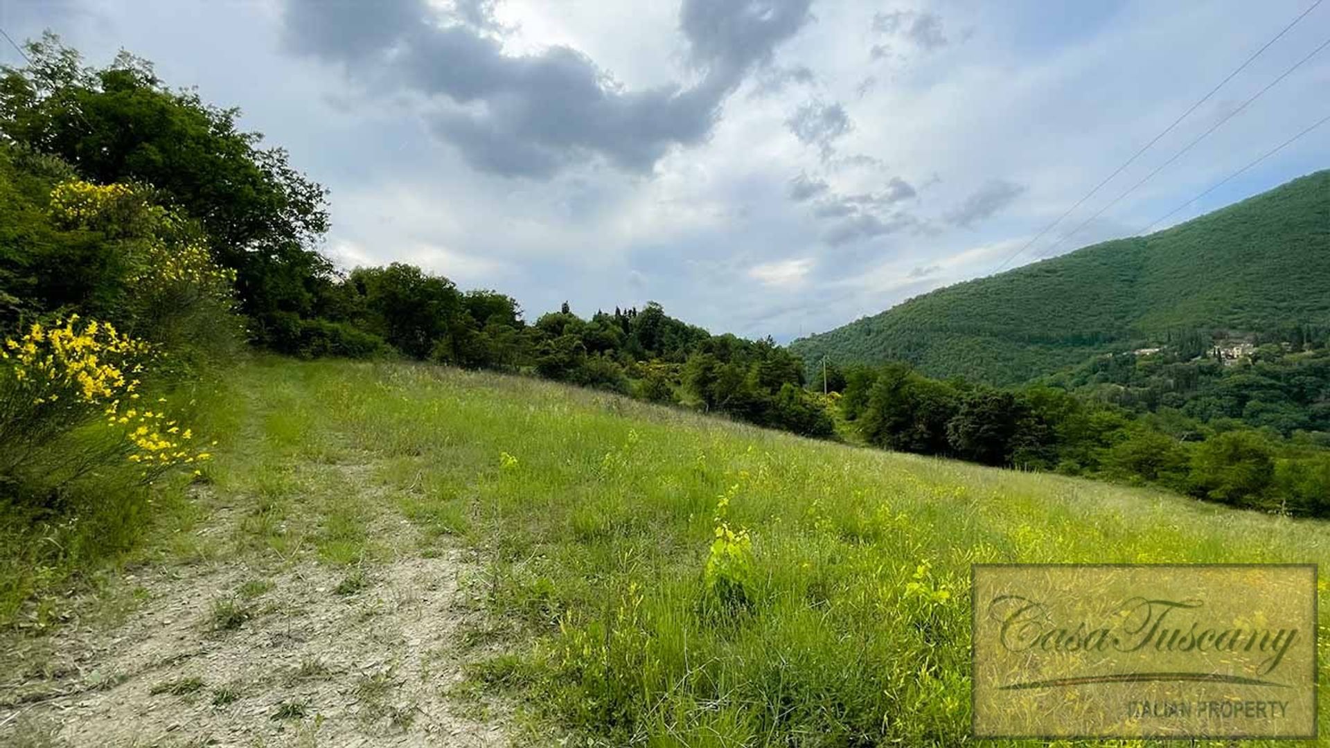 жилой дом в Chiusi della Verna, Tuscany 10925817