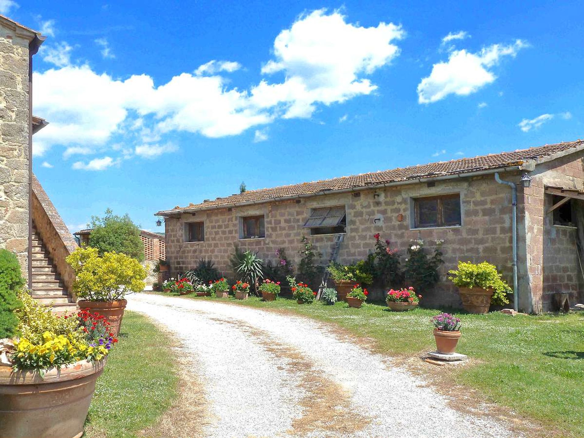 Casa nel Asciano, Tuscany 10925861