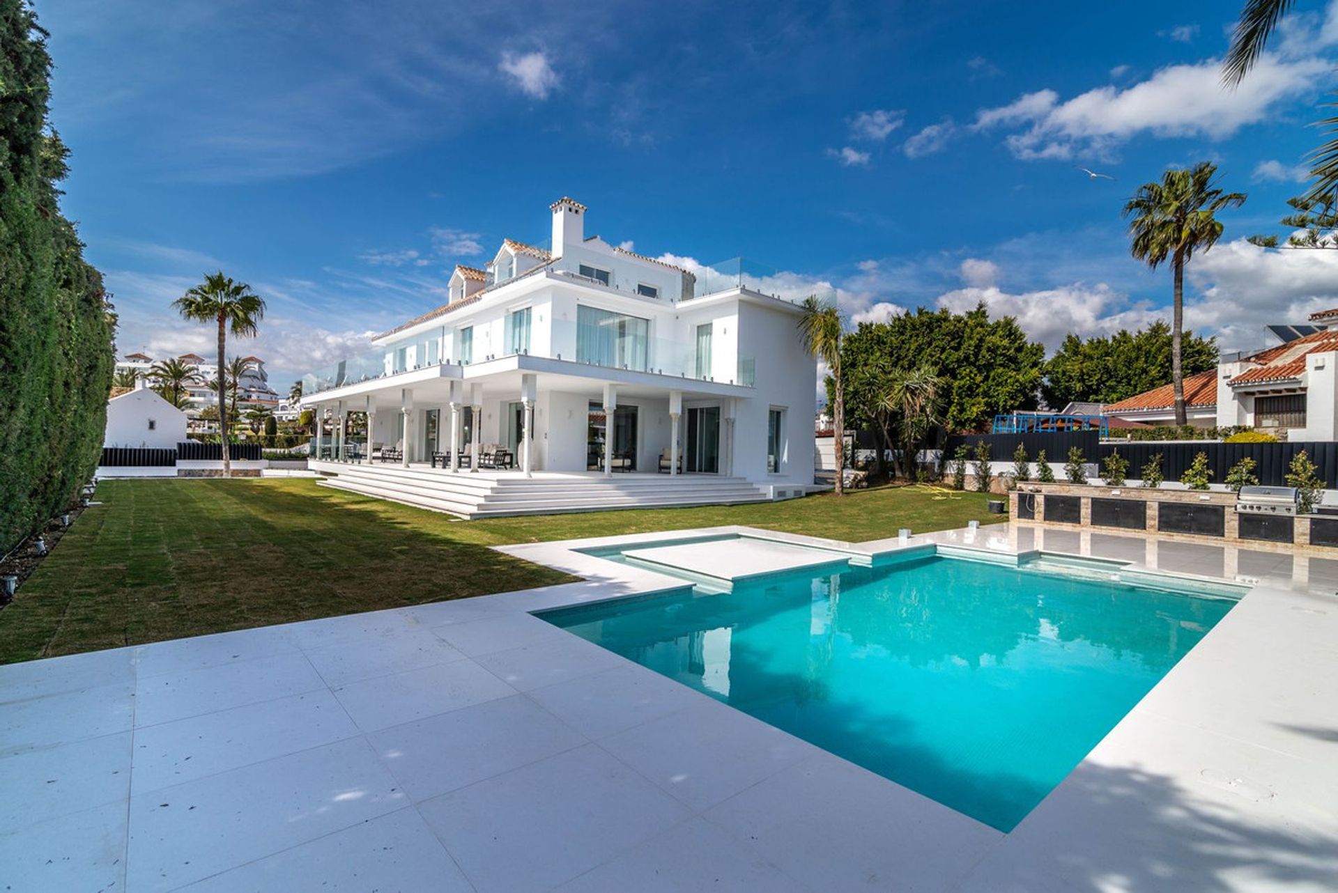 Huis in Marbella, Andalusia 10925976