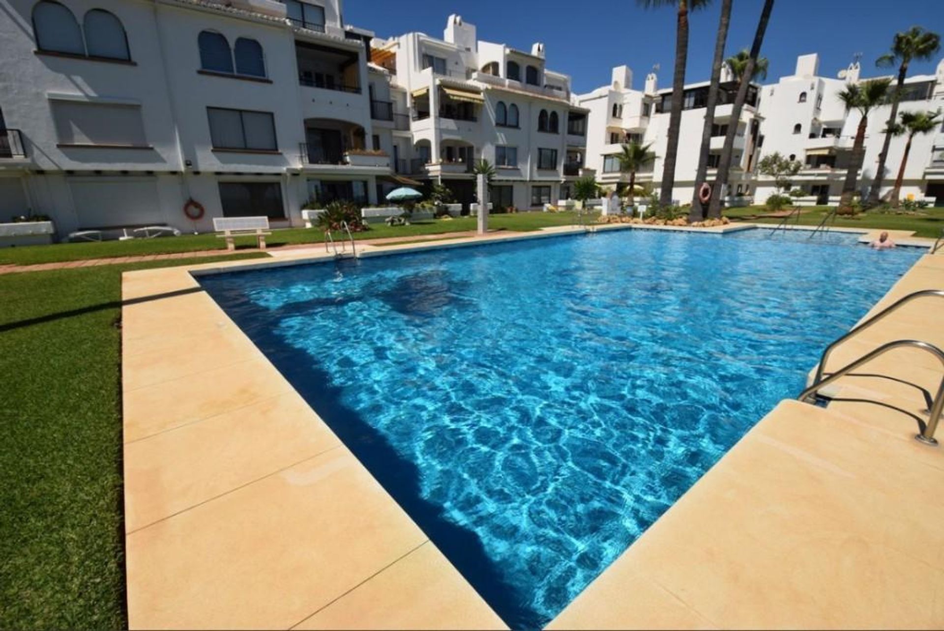 Condominium in La Cala de Mijas, Andalusia 10926412