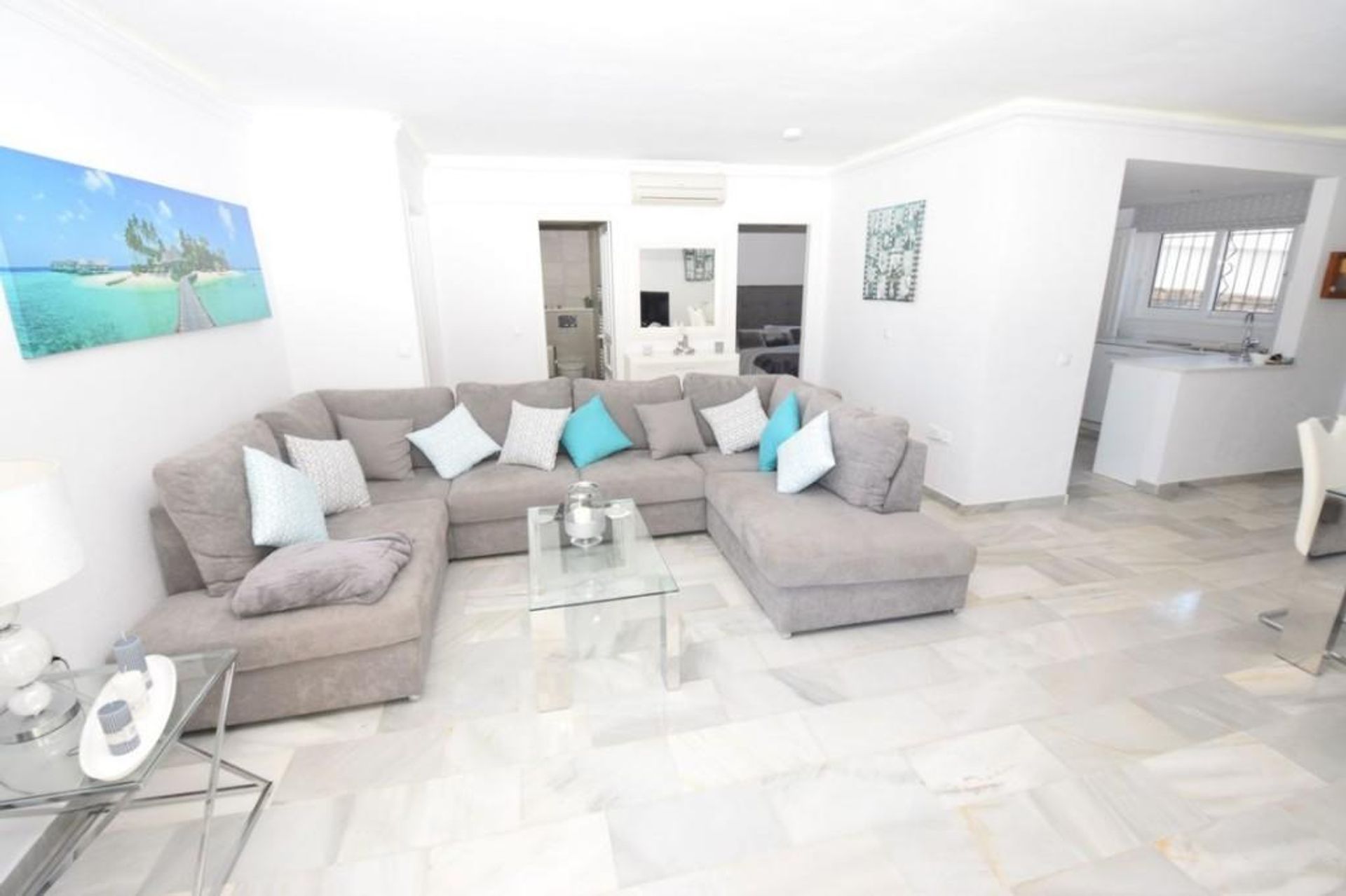 Condominio en La Cala de Mijas, Andalusia 10926412