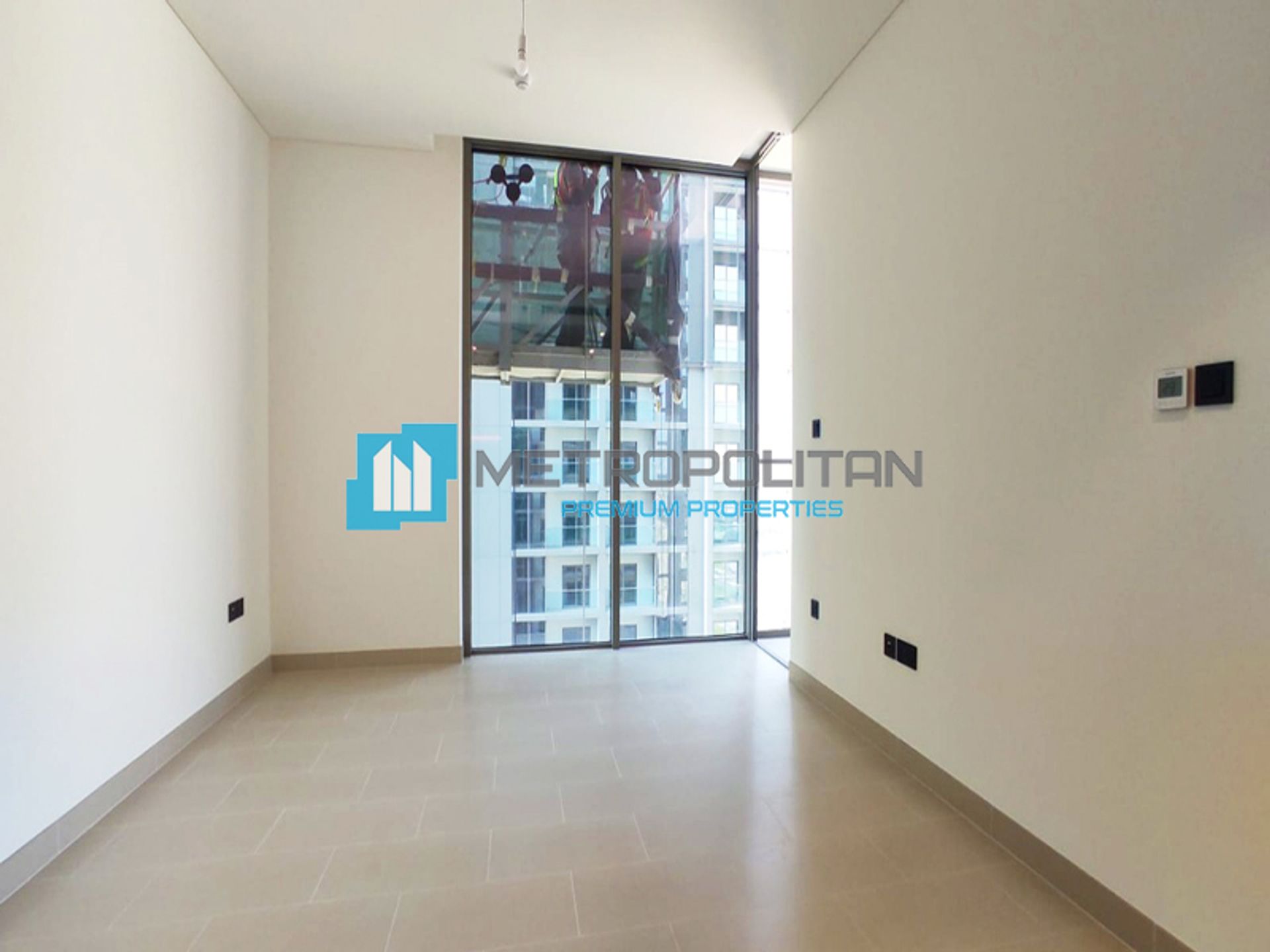 Condominium in Dubai, Dubai 10926654