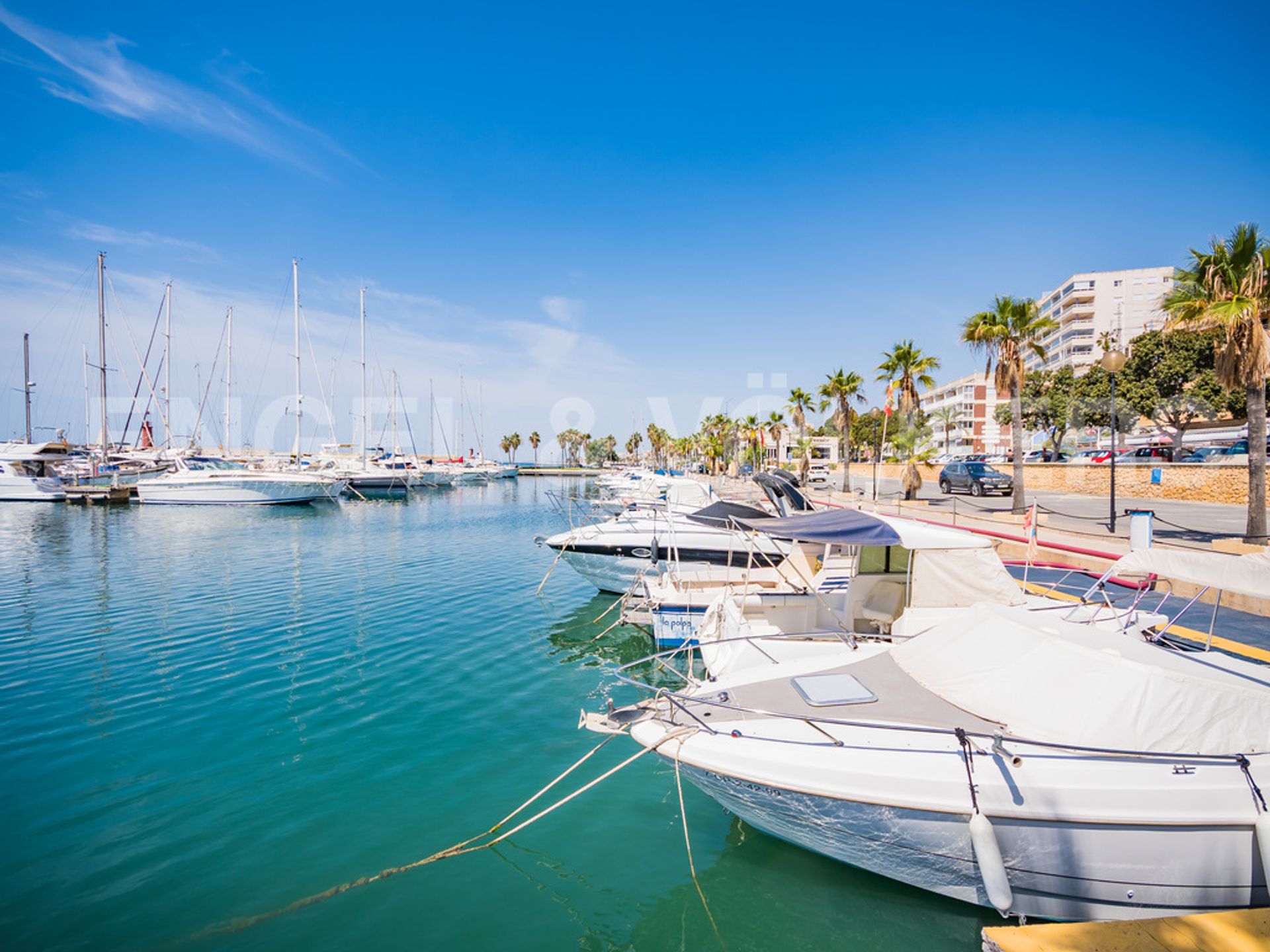 Condominium in Villajoyosa, Valencian Community 10926678