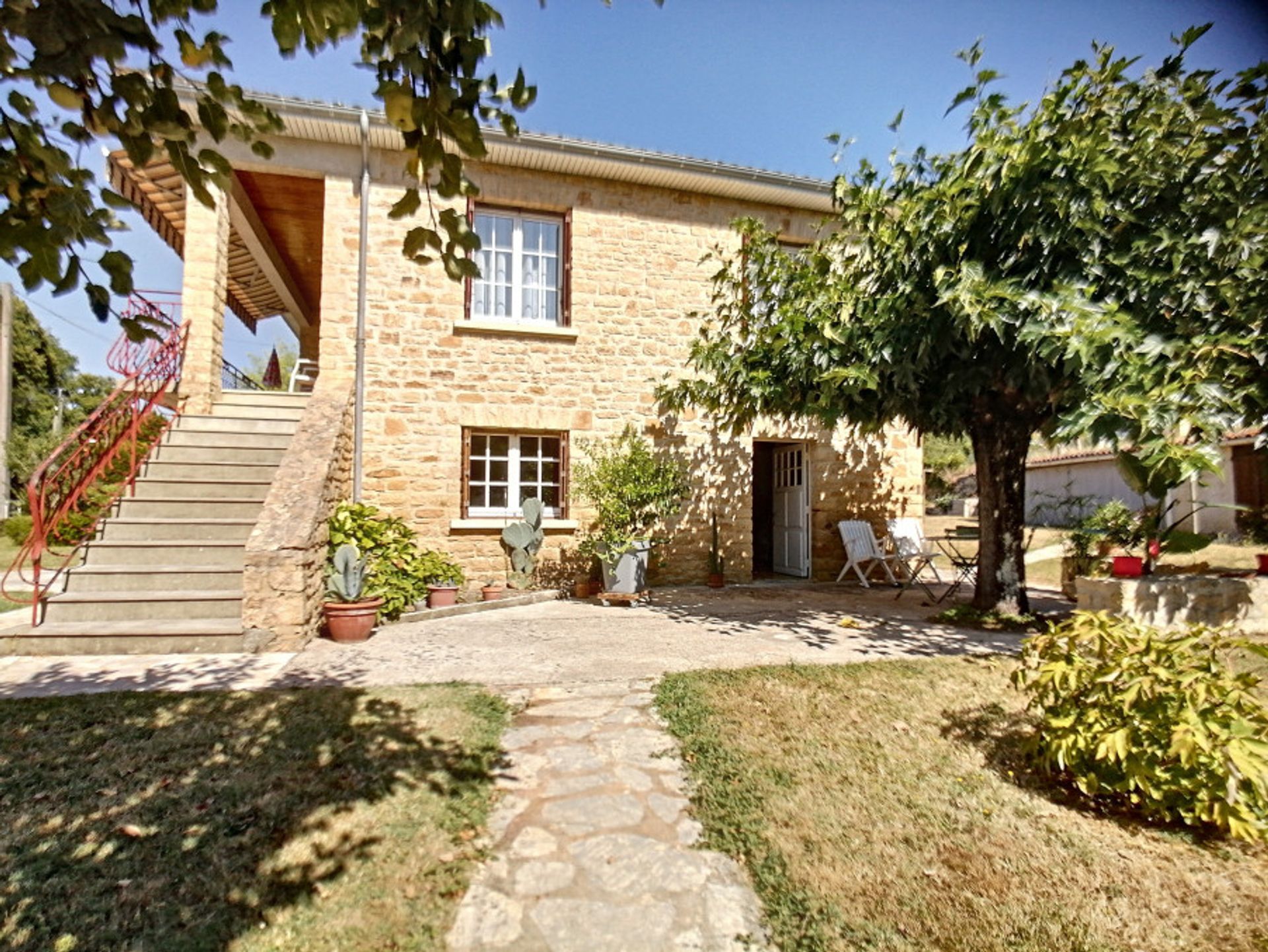 Rumah di Saint-Cyprien, Nouvelle-Aquitaine 10927045