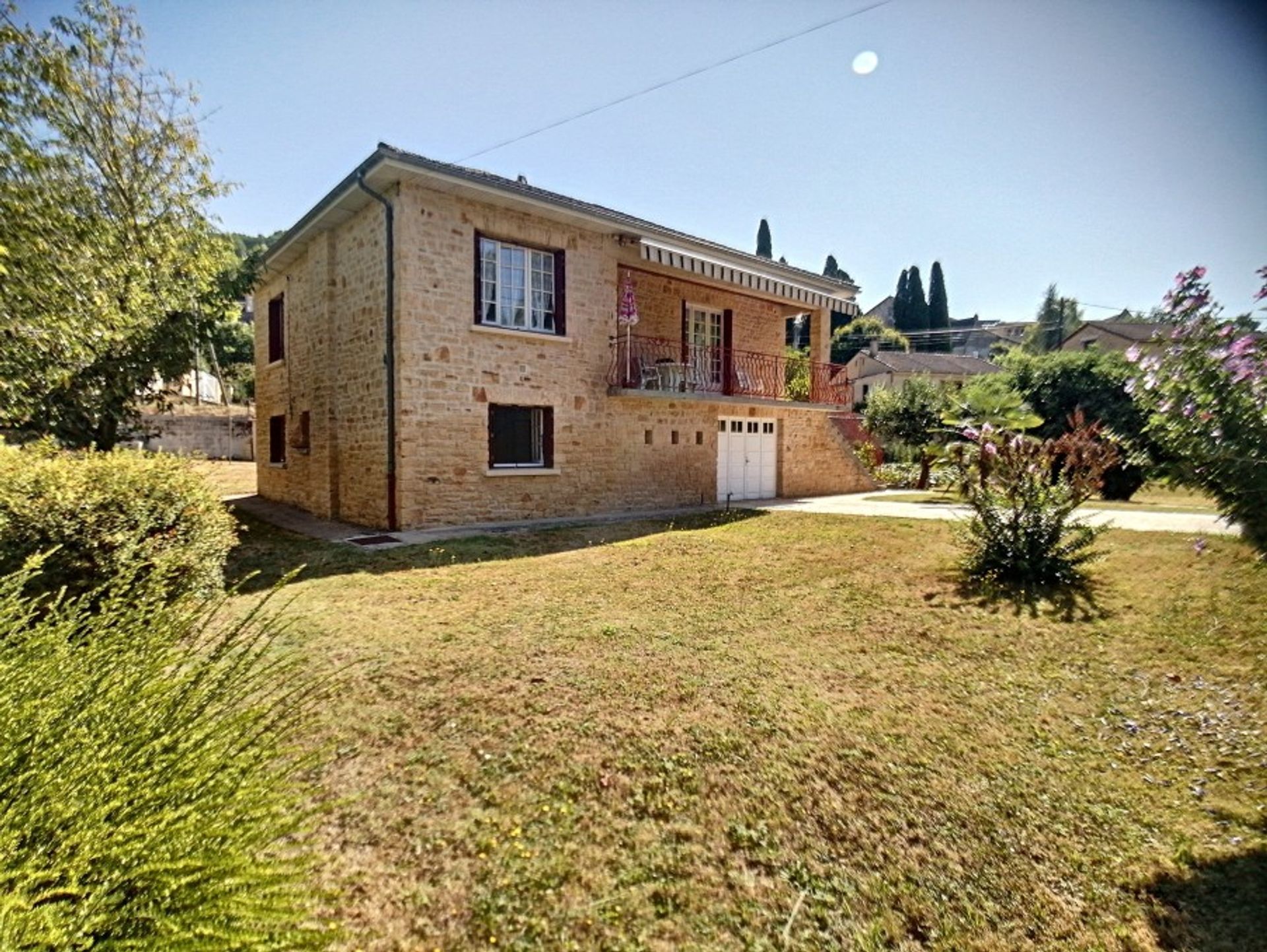 Rumah di Saint-Cyprien, Nouvelle-Aquitaine 10927045