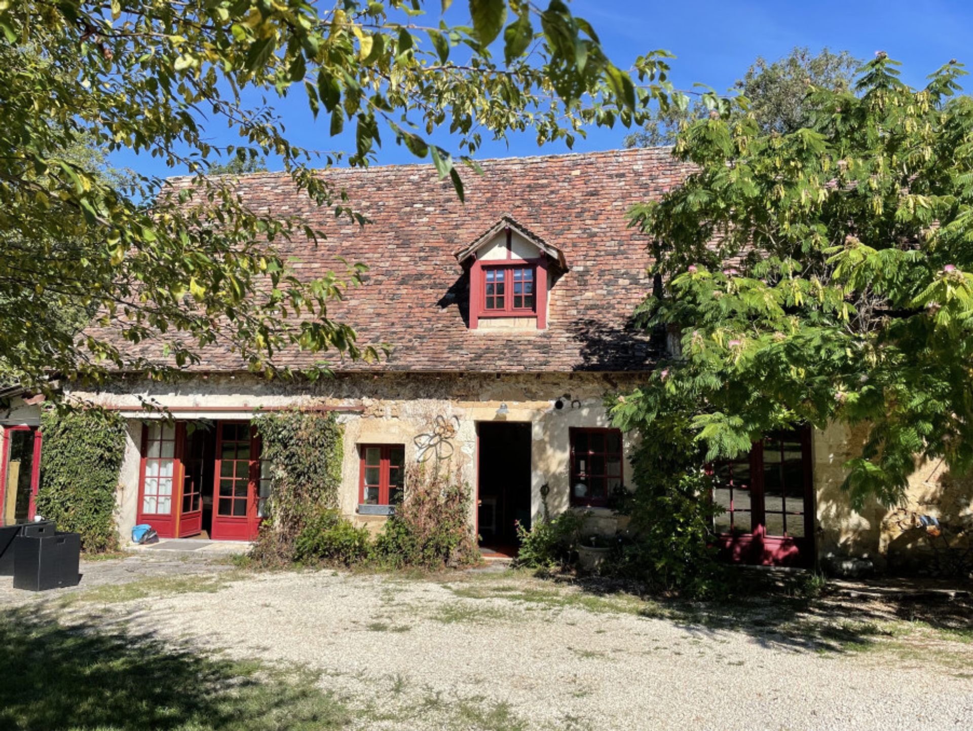 عمارات في Bergerac, Nouvelle-Aquitaine 10927058