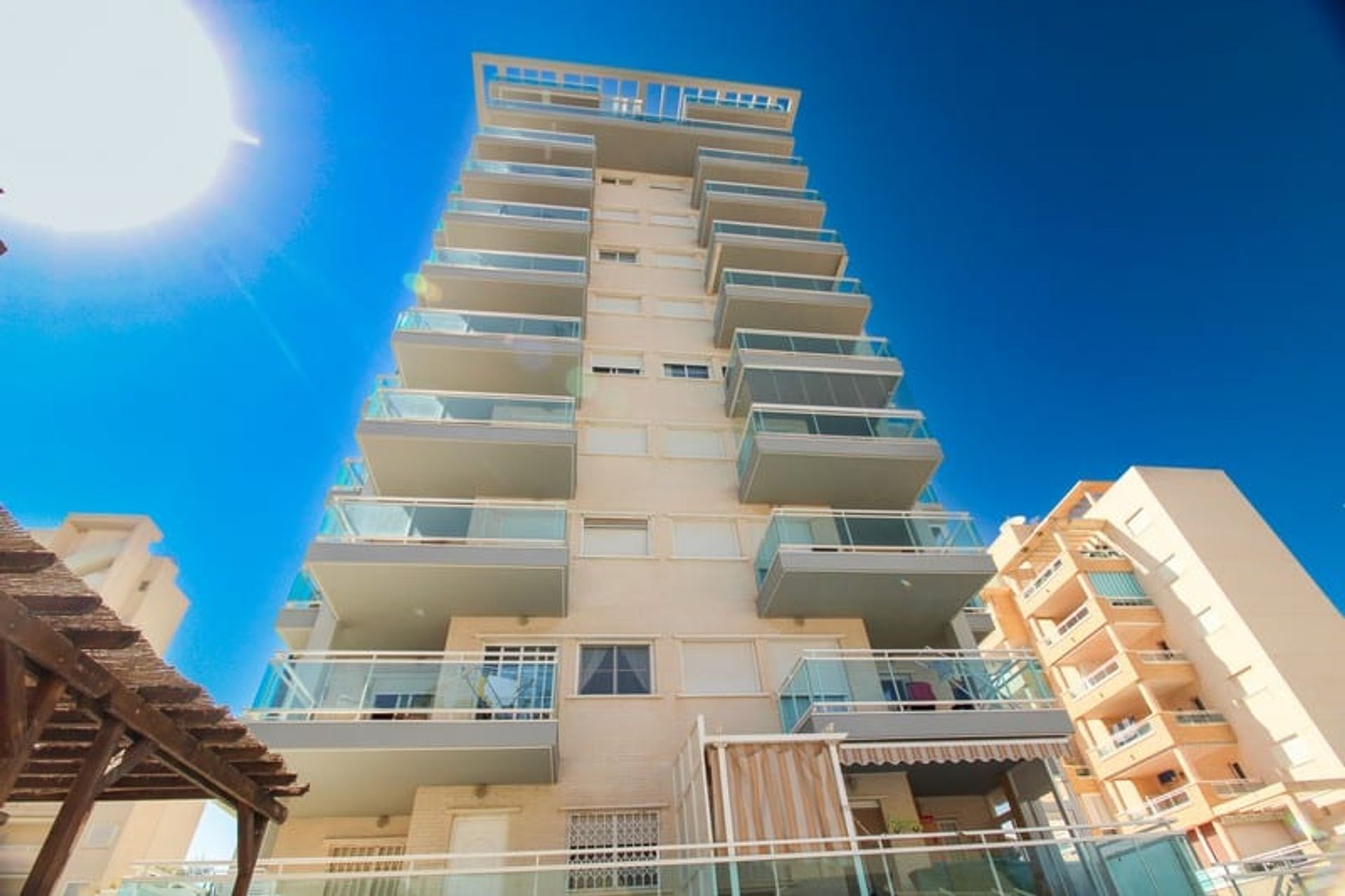 Condominium in El Moncayo, Valencia 10927159