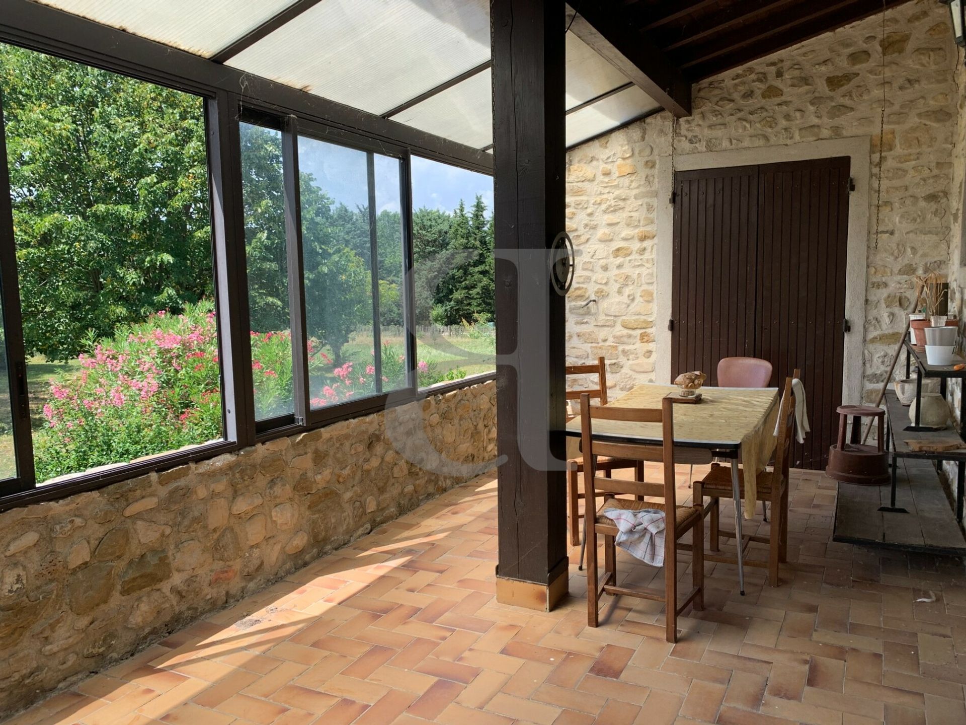 Haus im La Bégude-de-Mazenc, Auvergne-Rhône-Alpes 10927301