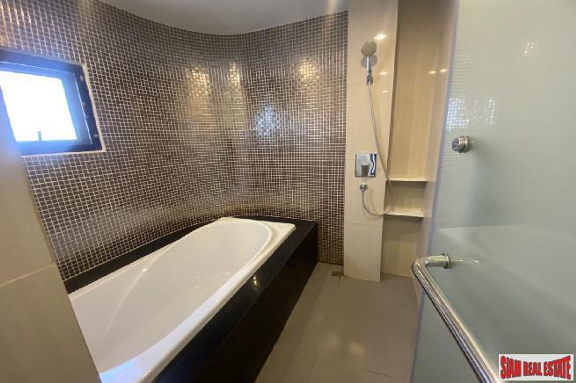 Condominio nel Ban Na canzone, Krung Thep Maha Nakhon 10927549