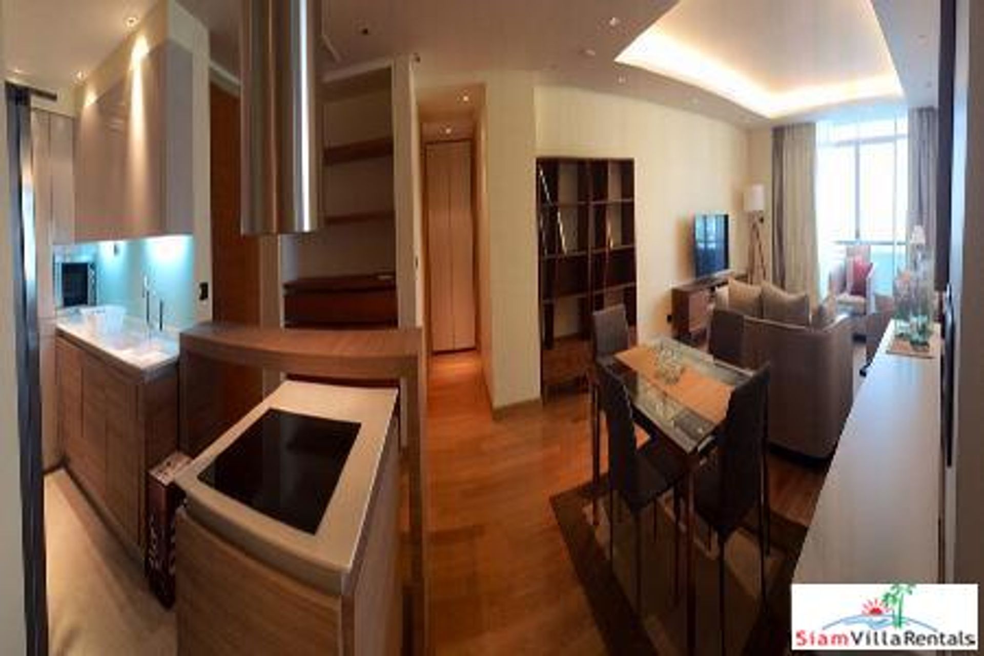 Condominium in Khlong Toei, Krung Thep Maha Nakhon 10927582