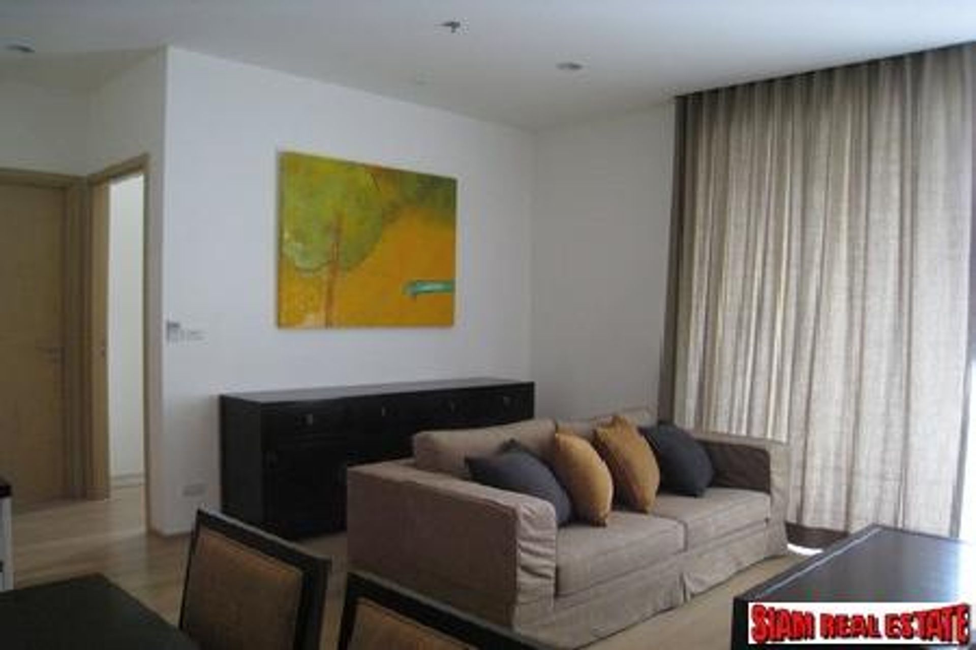 Condominium in Watthana, Krung Thep Maha Nakhon 10927583