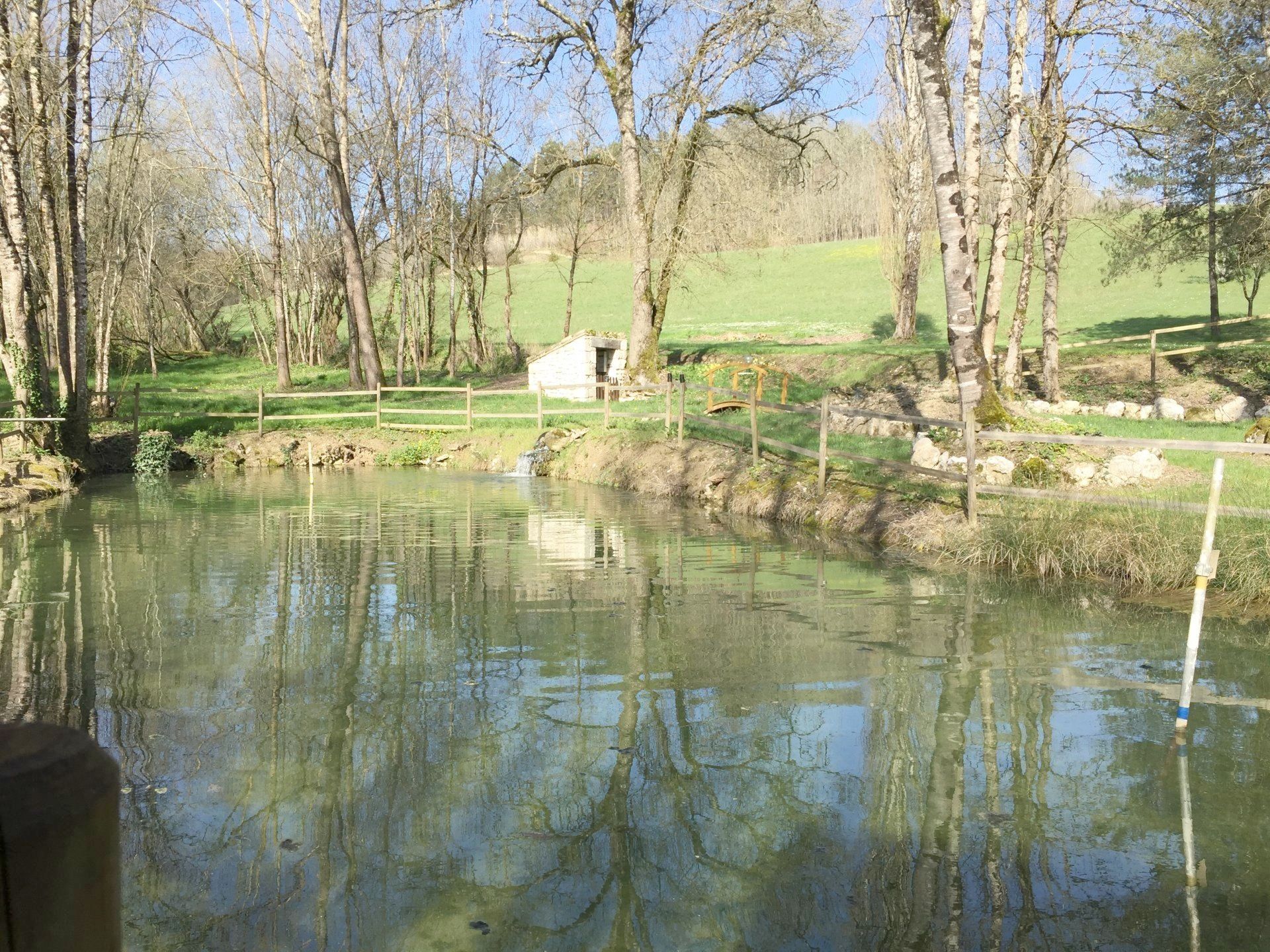 मकान में Montcuq-en-Quercy-Blanc, Occitanie 10927851