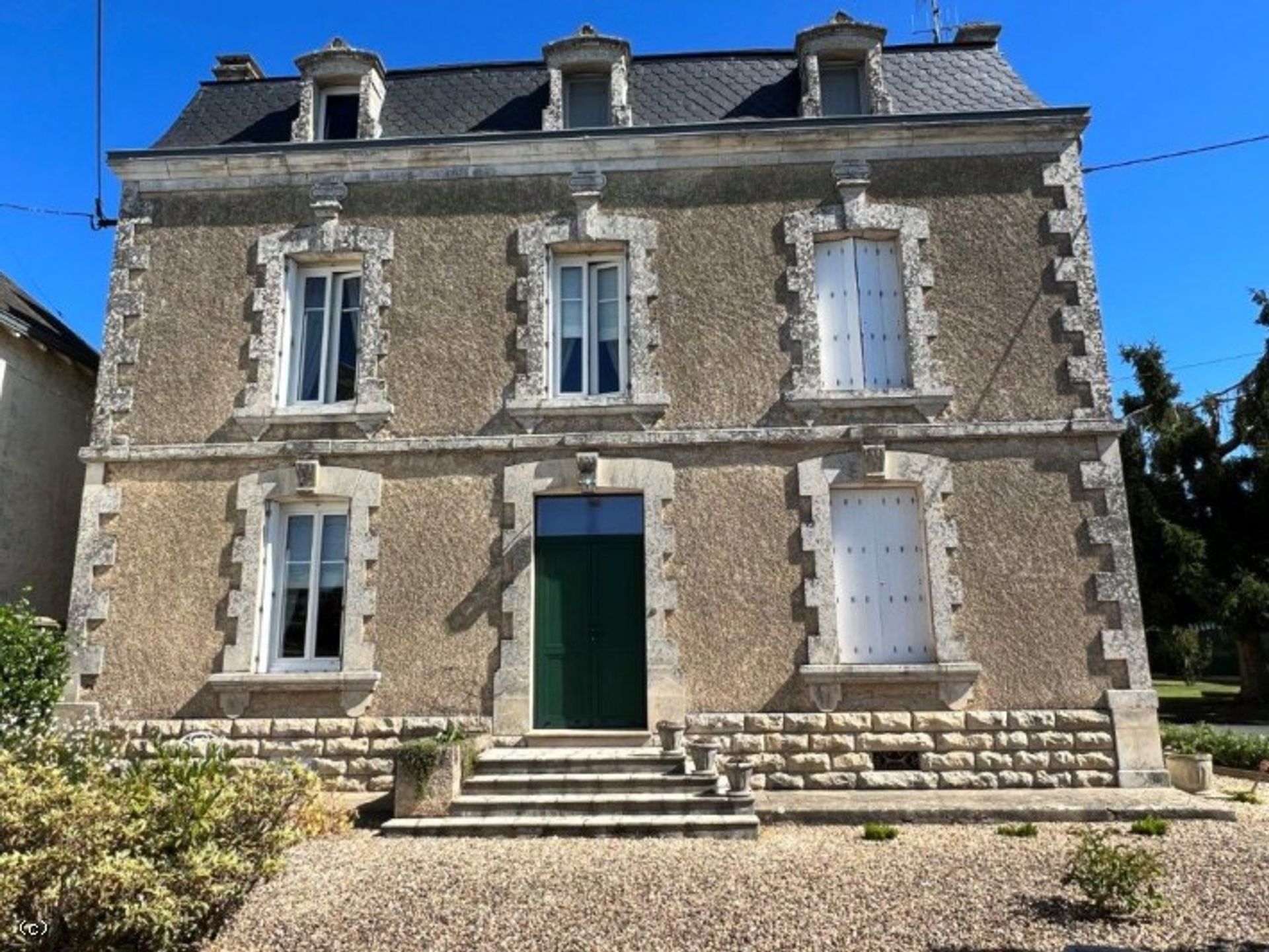 Hus i Champagne-Mouton, Nouvelle-Aquitaine 10928124