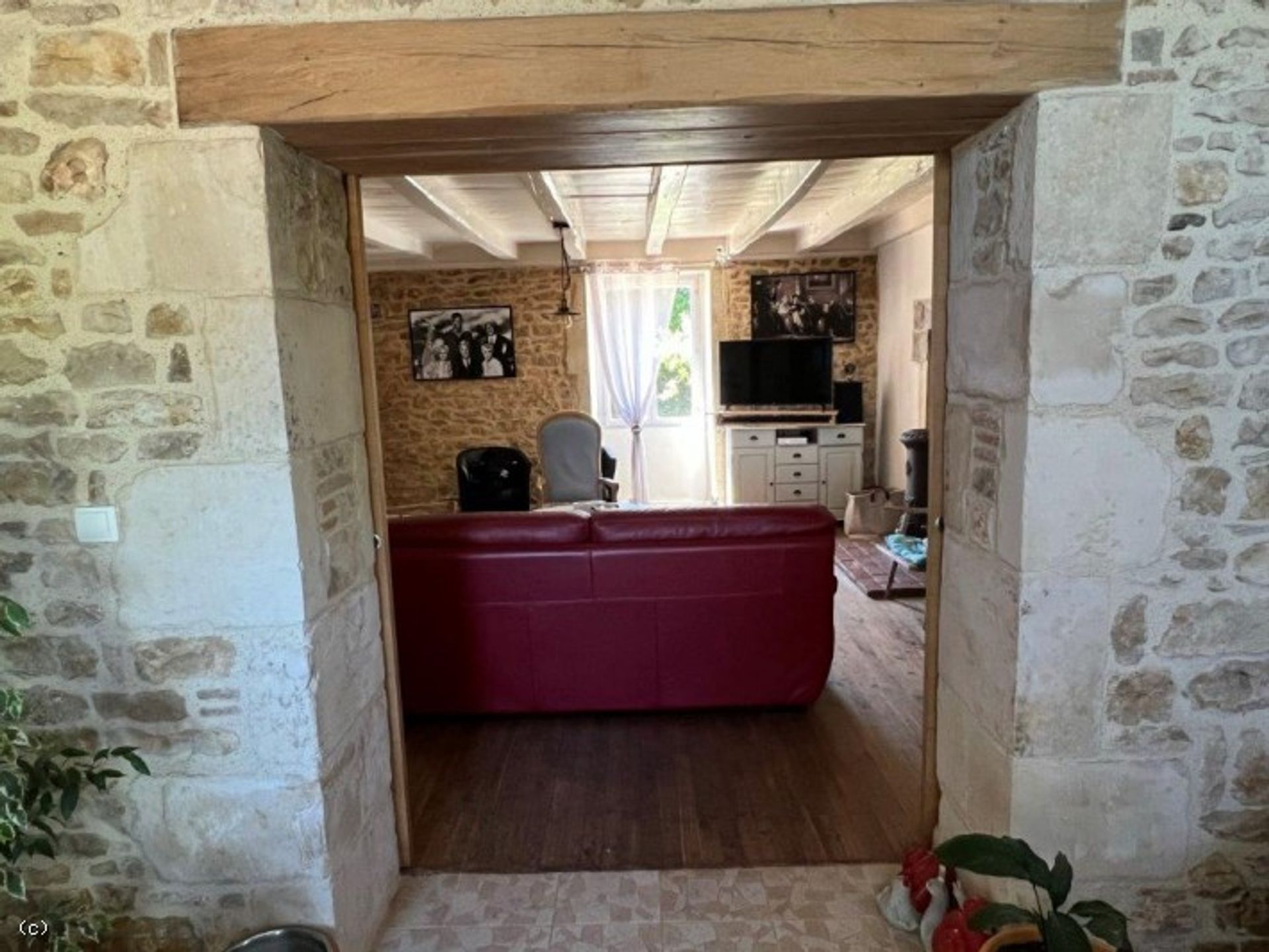 Huis in Aigre, Nouvelle-Aquitaine 10928158