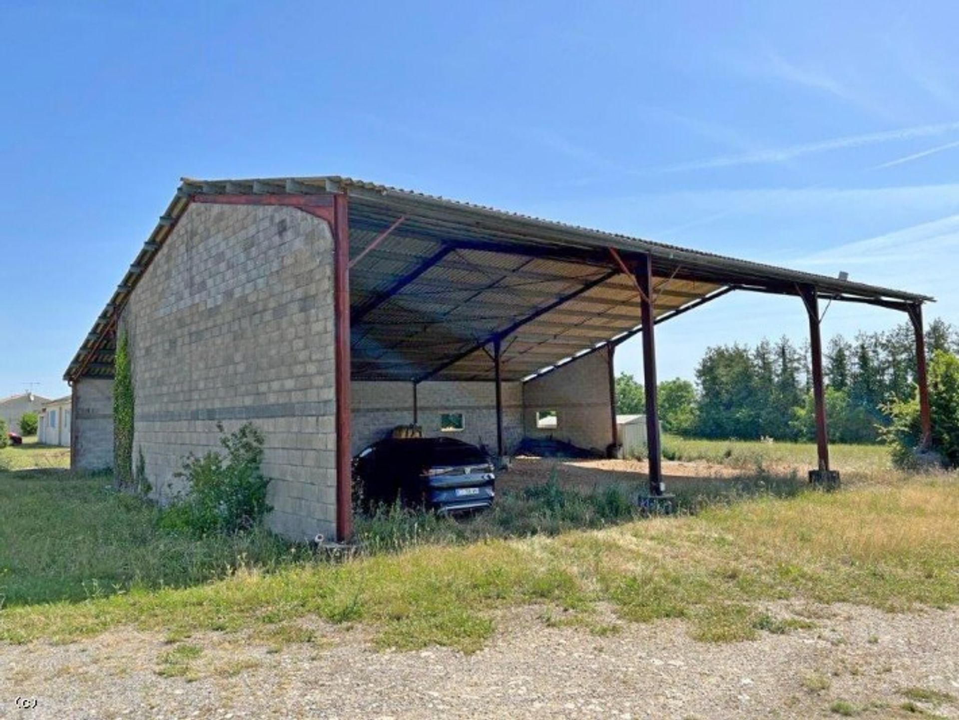 Huis in Ruffec, Nouvelle-Aquitanië 10928211