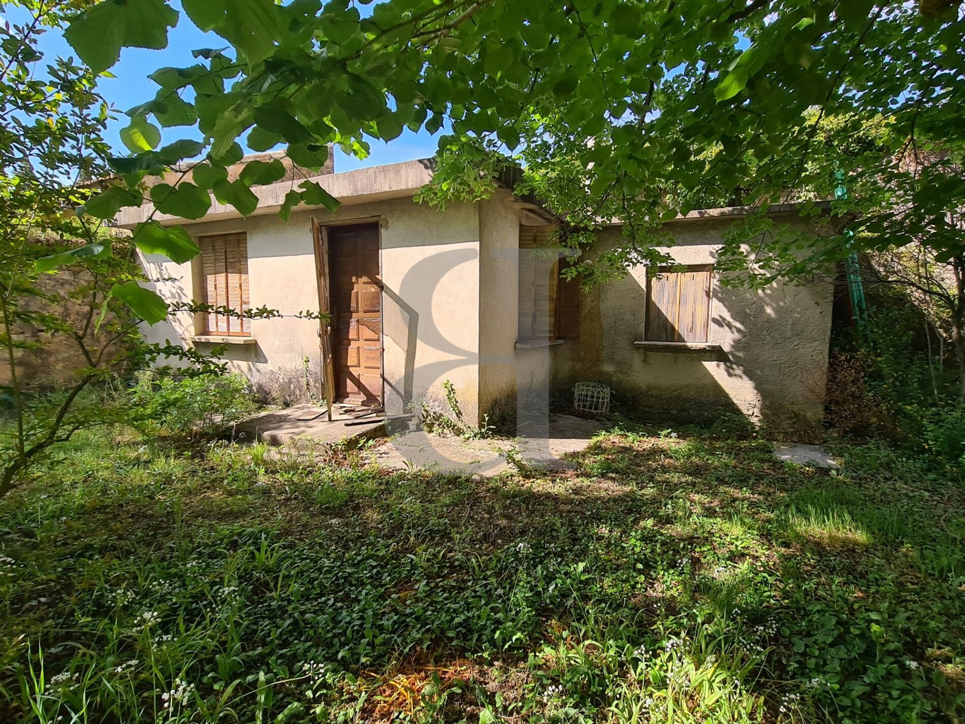 Huis in Sainte-Cécile-les-Vignes, Provence-Alpes-Côte d'Azur 10928500