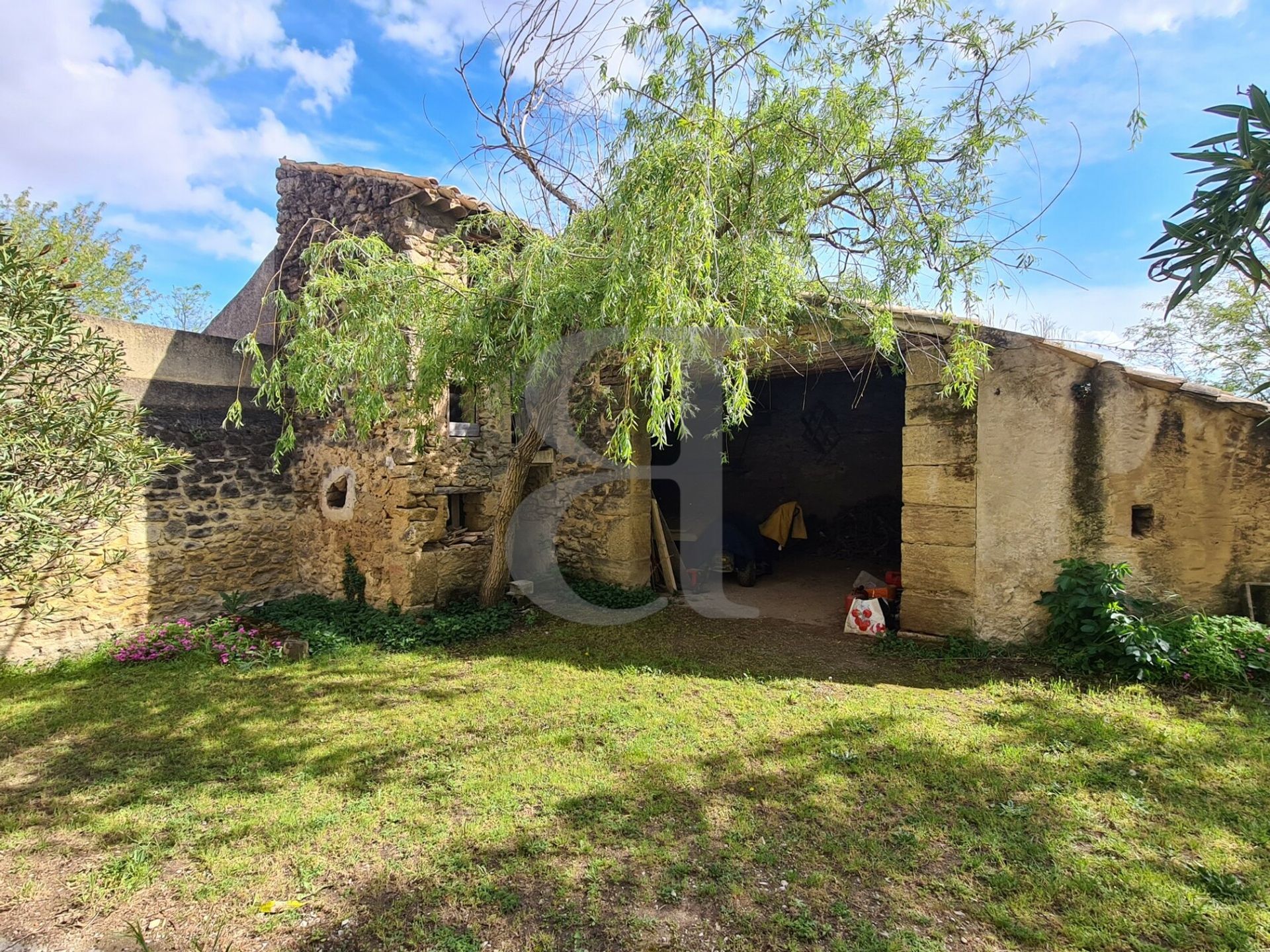 casa no Sainte-Cécile-les-Vignes, Provence-Alpes-Côte d'Azur 10928500