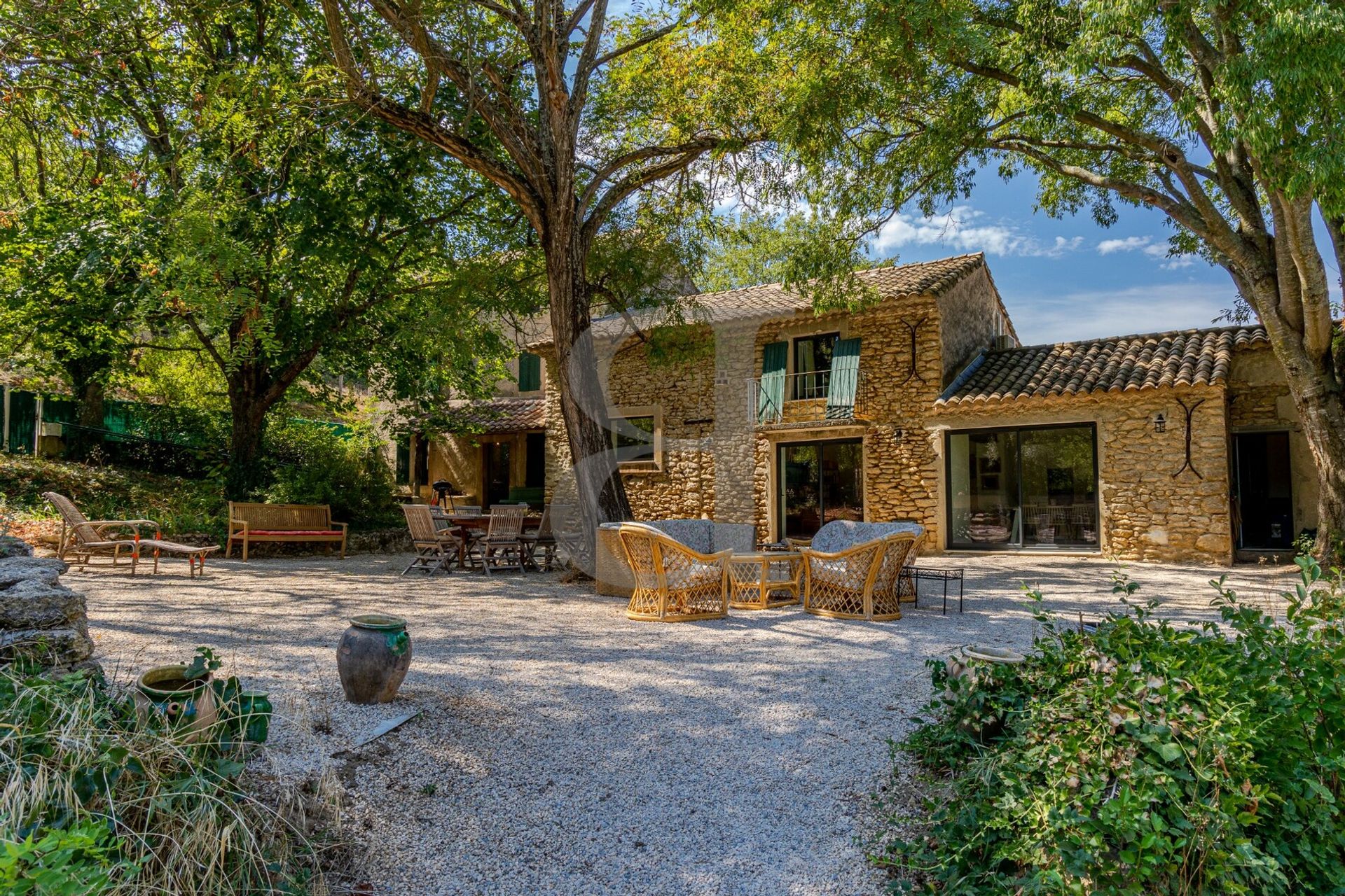 Casa nel Sainte-Cecile-les-Vignes, Provence-Alpes-Cote d'Azur 10928521