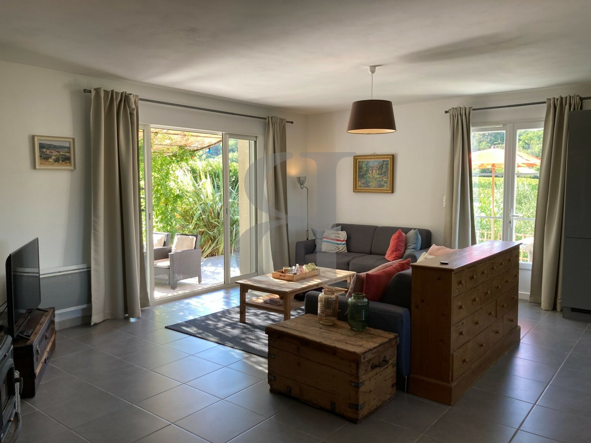 casa en Vaison-la-Romaine, Provence-Alpes-Côte d'Azur 10928529