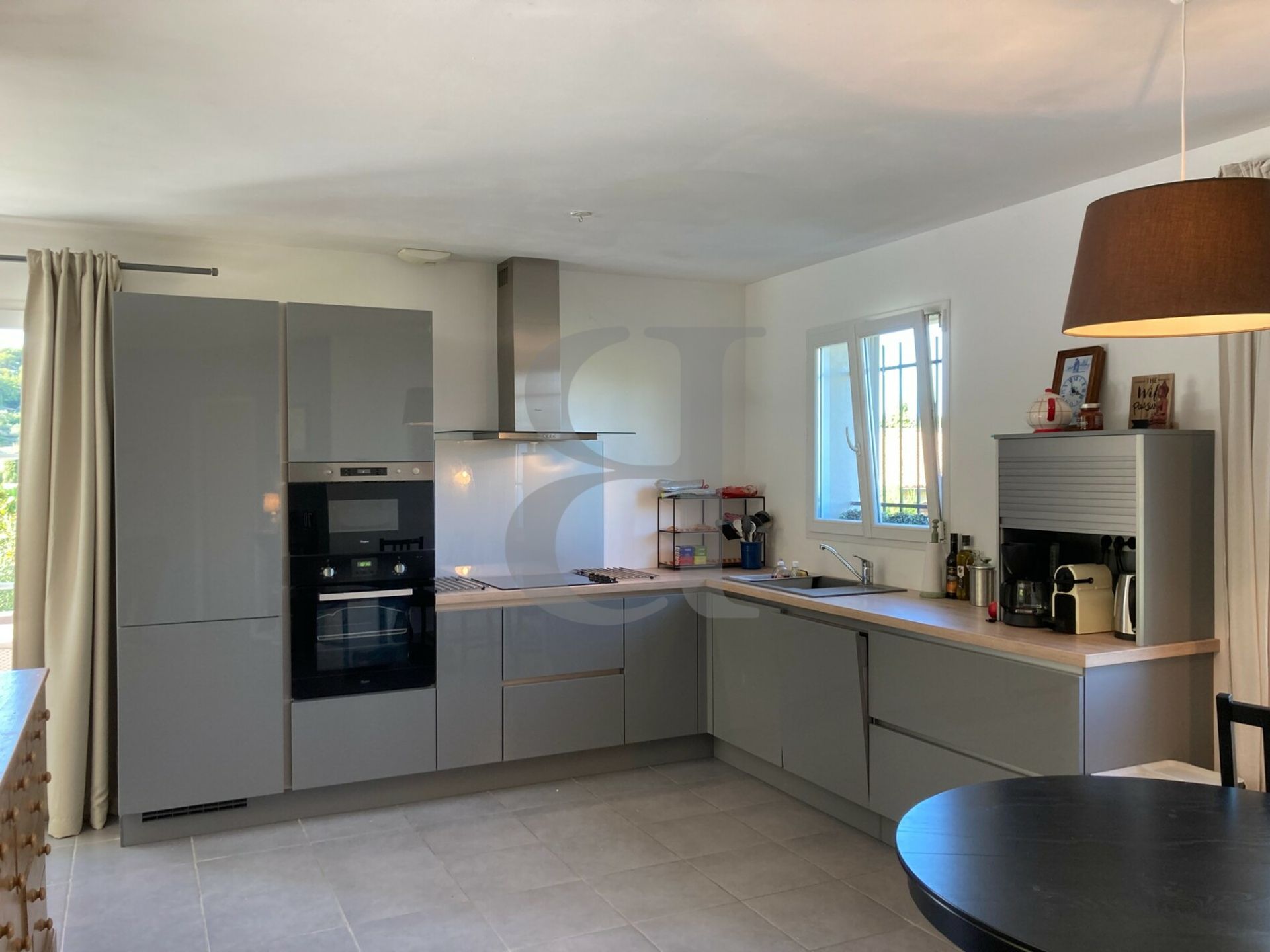 Huis in Vaison-la-Romaine, Provence-Alpes-Côte d'Azur 10928529