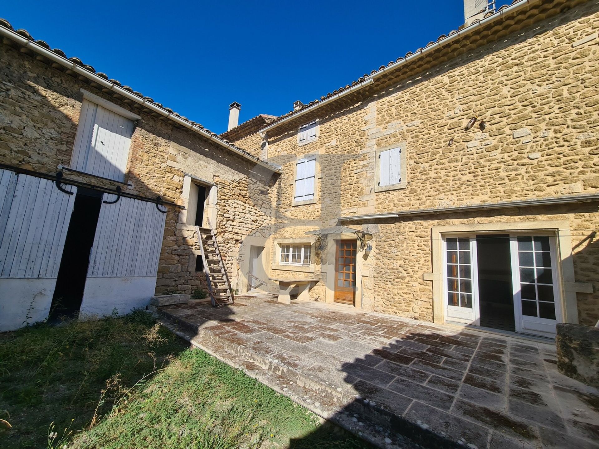 Haus im Sainte-Cécile-les-Vignes, Provence-Alpes-Côte d'Azur 10928534