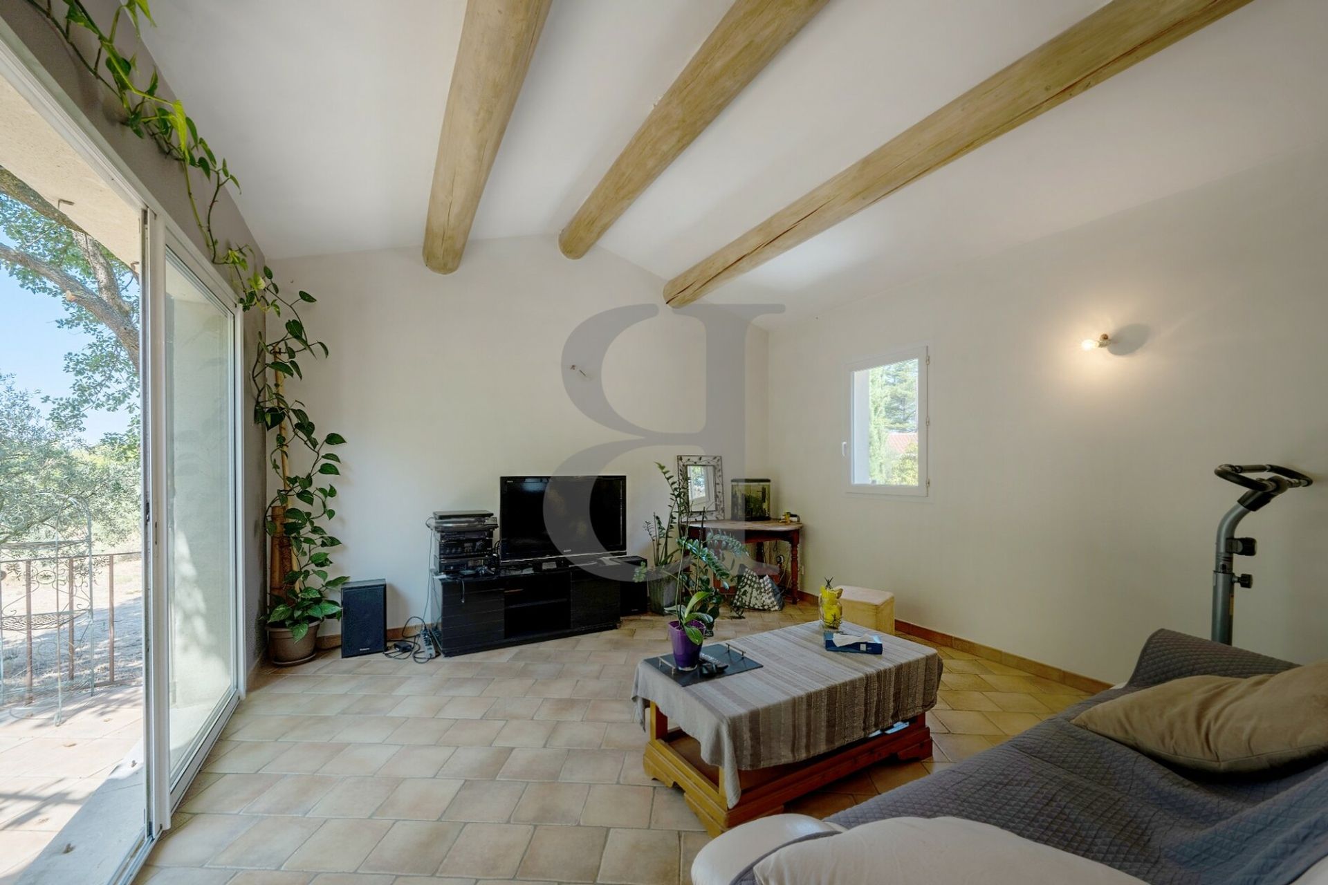 Hus i L'Isle-sur-la-Sorgue, Provence-Alpes-Côte d'Azur 10928573