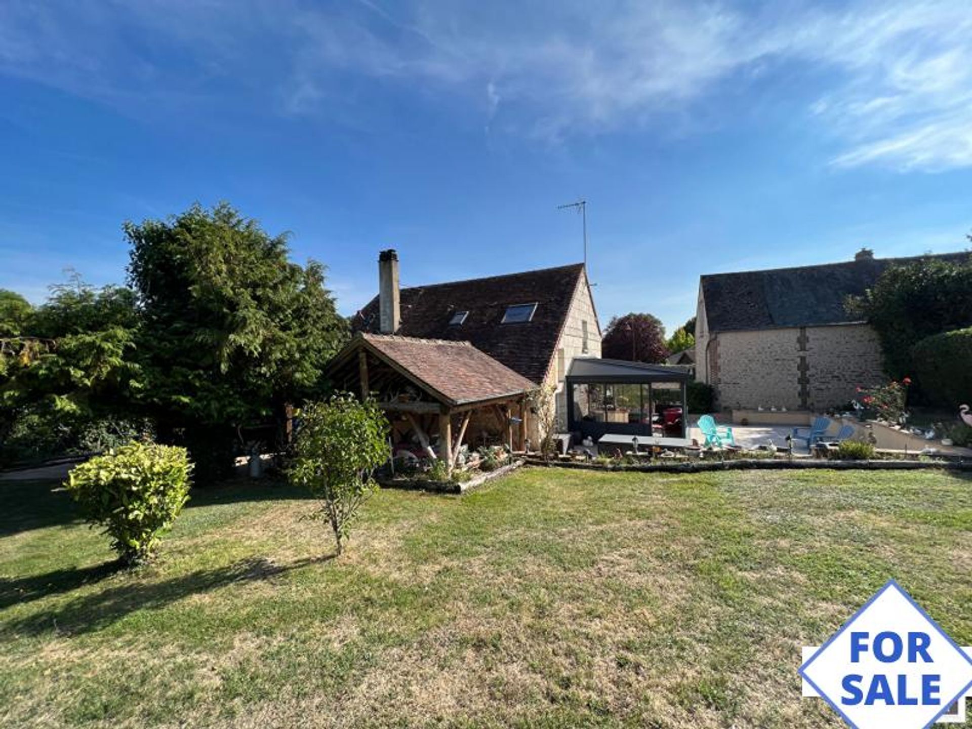 Hus i Mortagne-au-Perche, Normandie 10928766