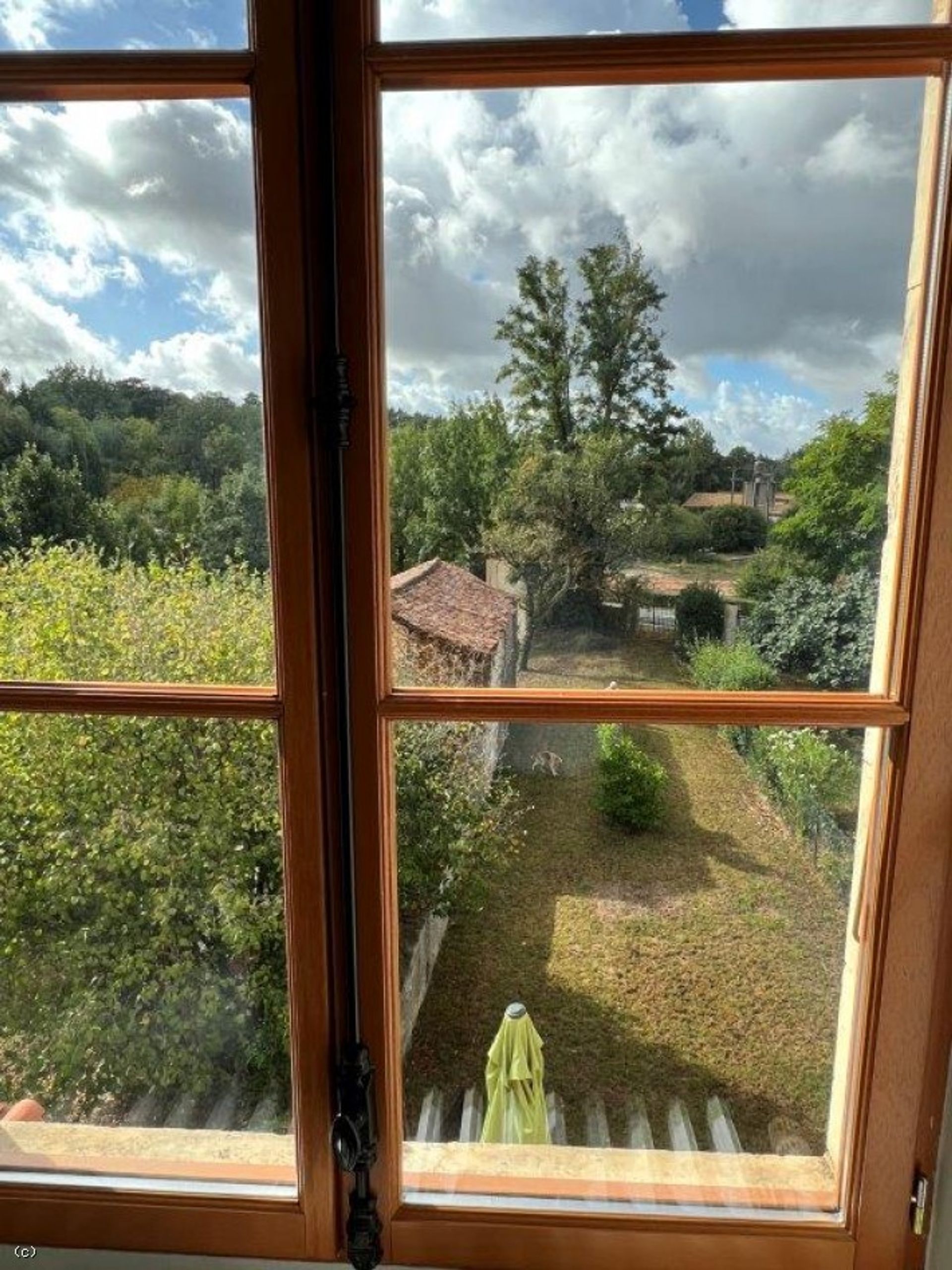 Huis in Nanteuil-en-Vallée, Nouvelle-Aquitaine 10928832