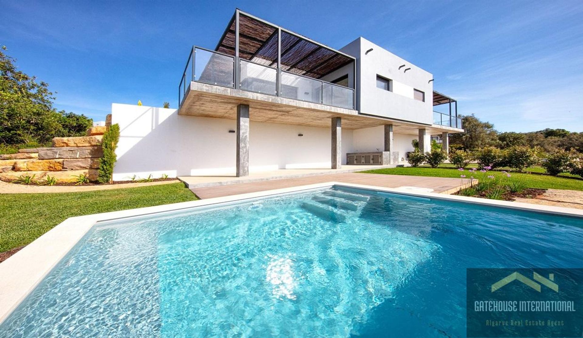 House in Poco Partido, Faro 10929551