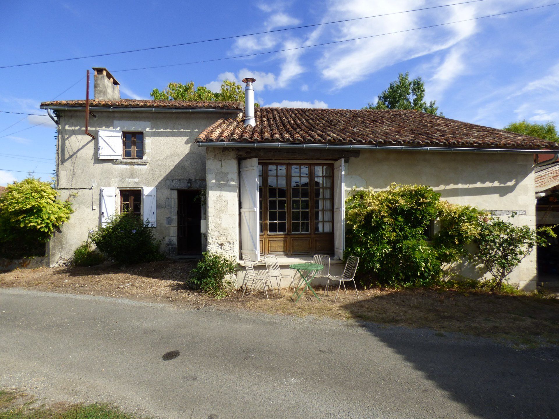 House in Laprade, Nouvelle-Aquitaine 10929697