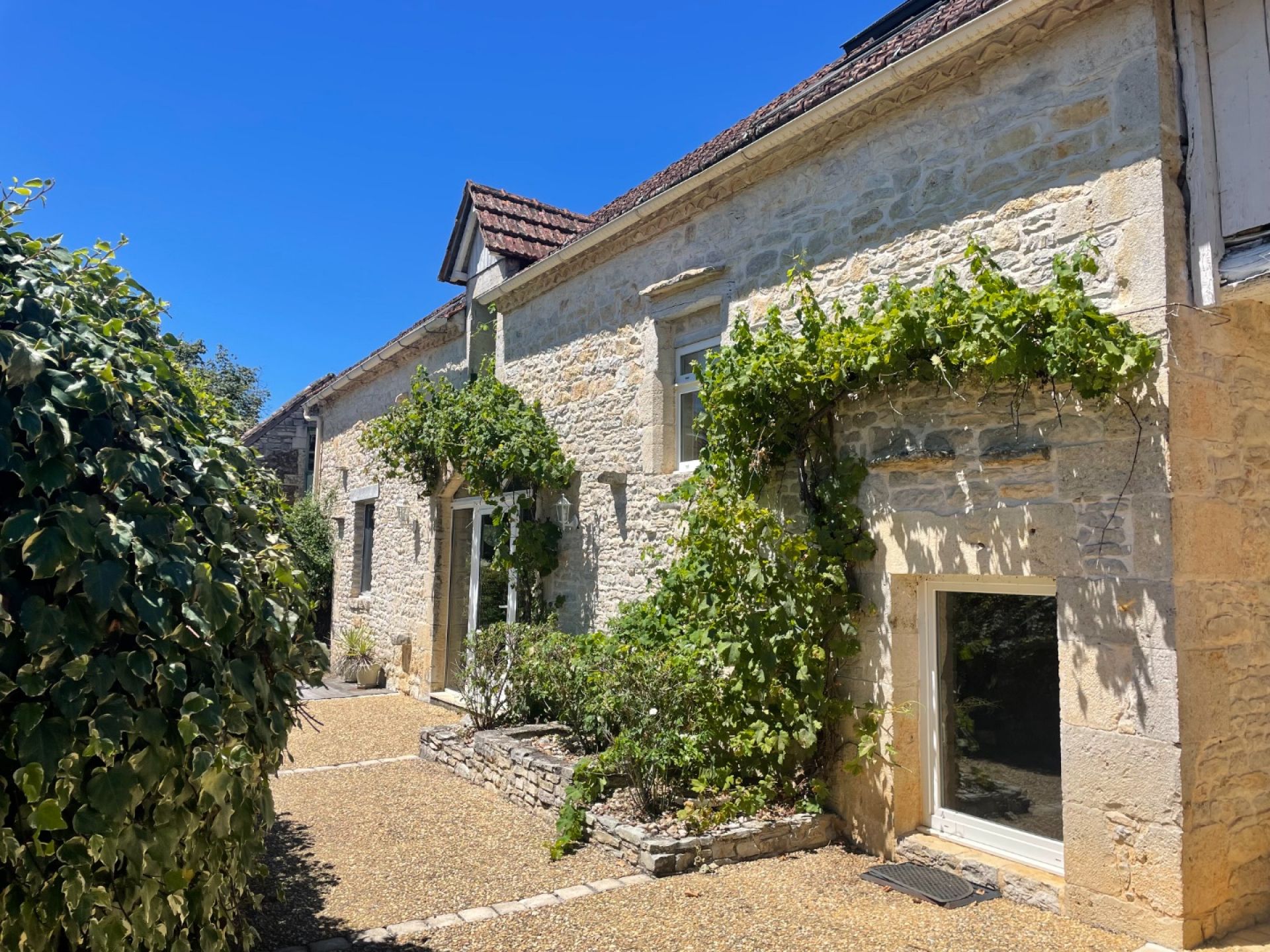 Huis in Danon, Nouvelle-Aquitanië 10929824