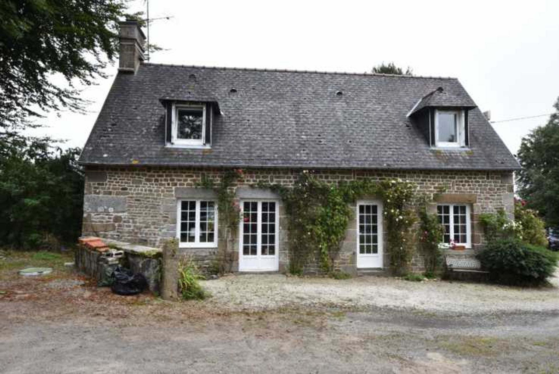 Ejerlejlighed i Hævner, Normandie 10930016