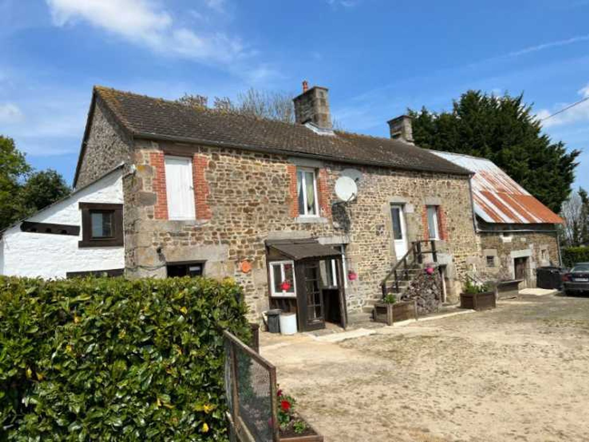 Haus im Saint-Sever-Calvados, Normandie 10930066