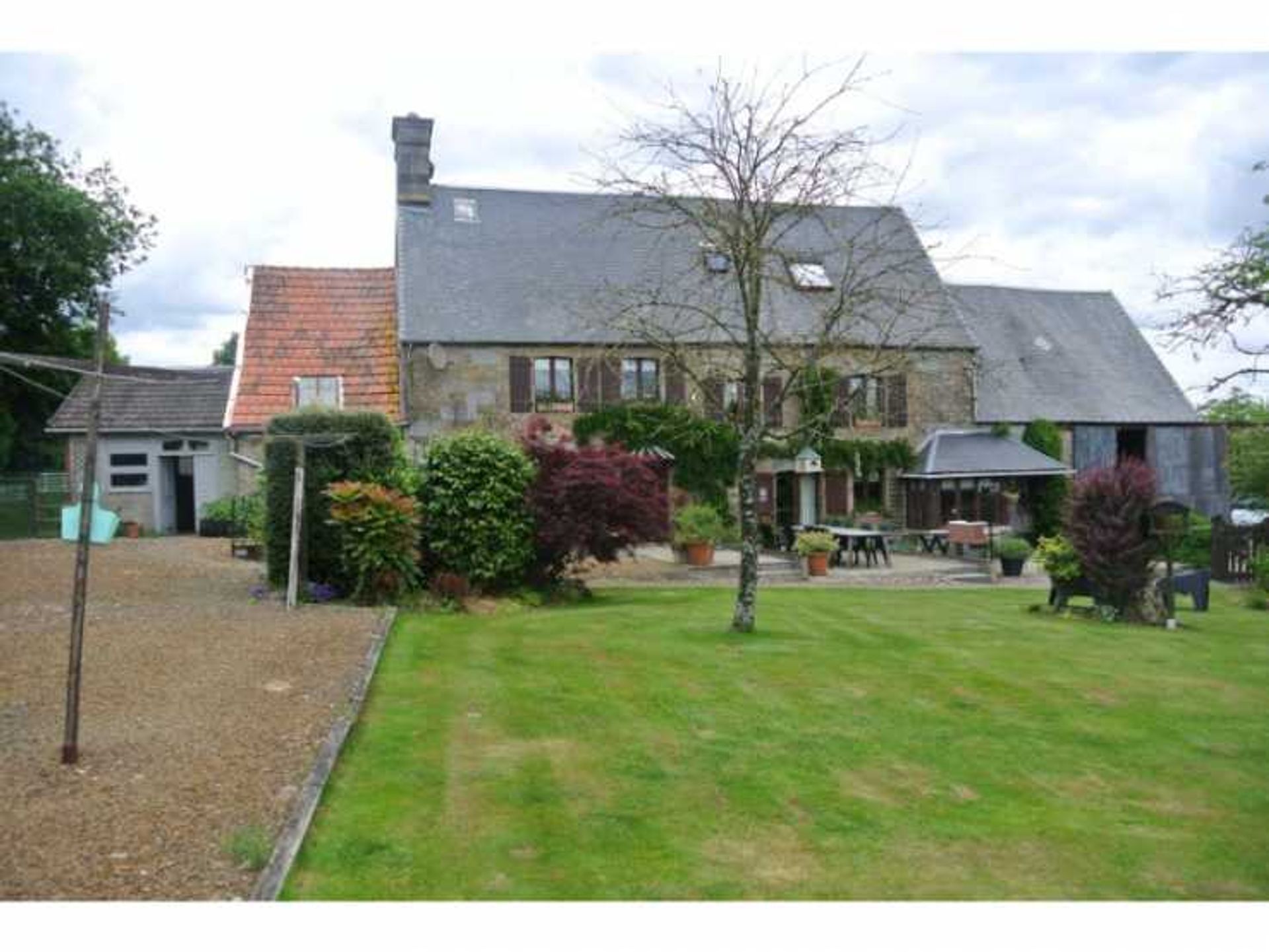 rumah dalam Saint-Sever-Calvados, Normandie 10930131