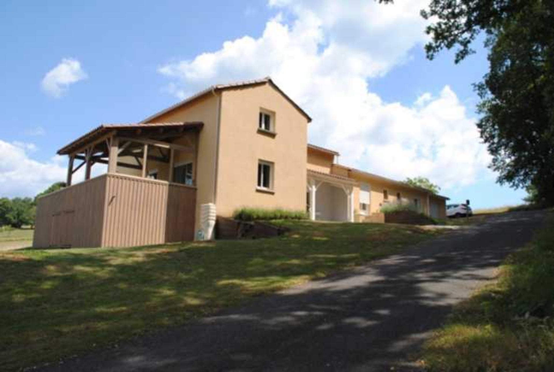 Hus i Saint-Cyprien, Nouvelle-Aquitaine 10930175