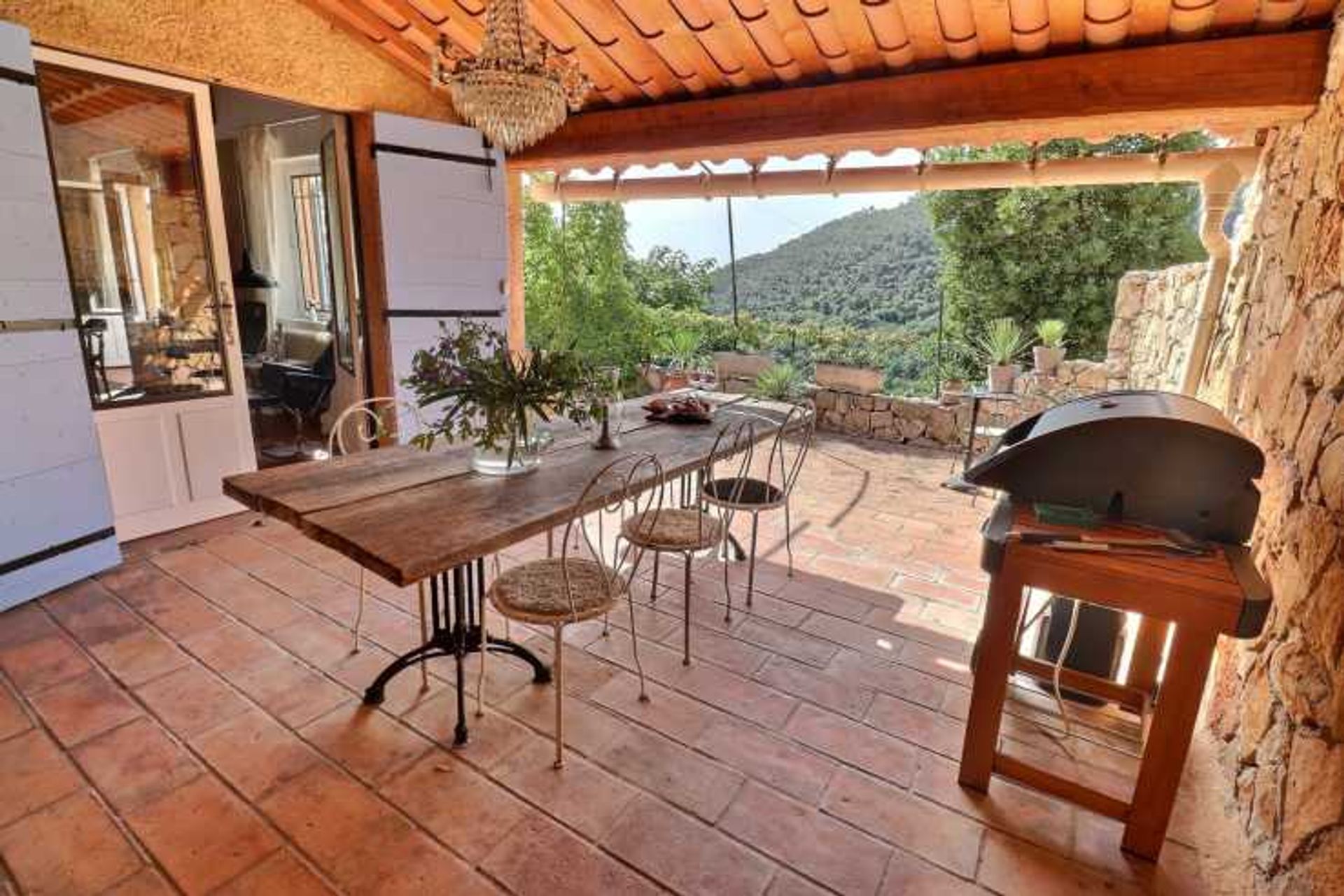 Hus i Bargemon, Provence-Alpes-Cote d'Azur 10930270