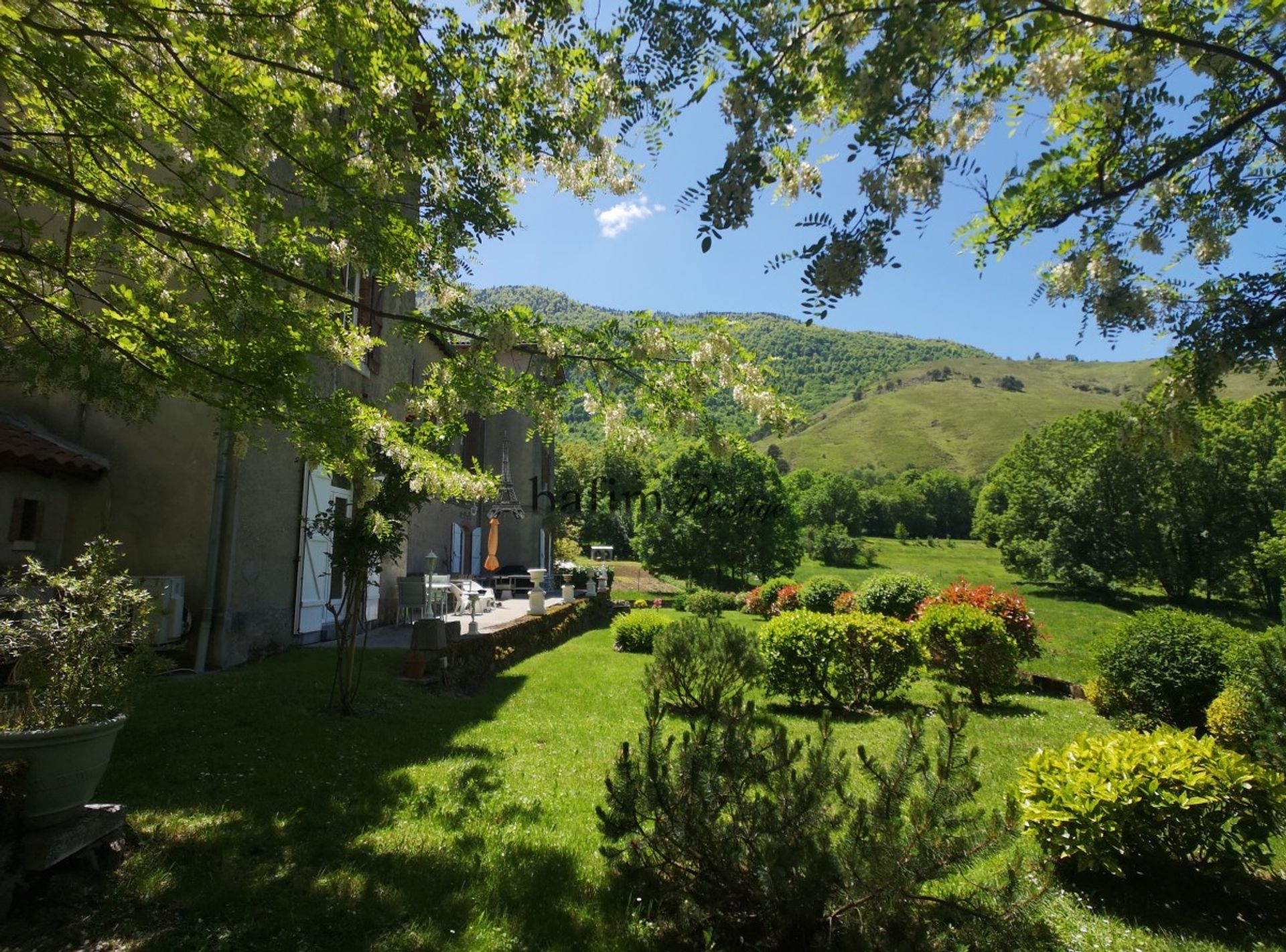 жилой дом в Rieumes, Occitanie 10930363