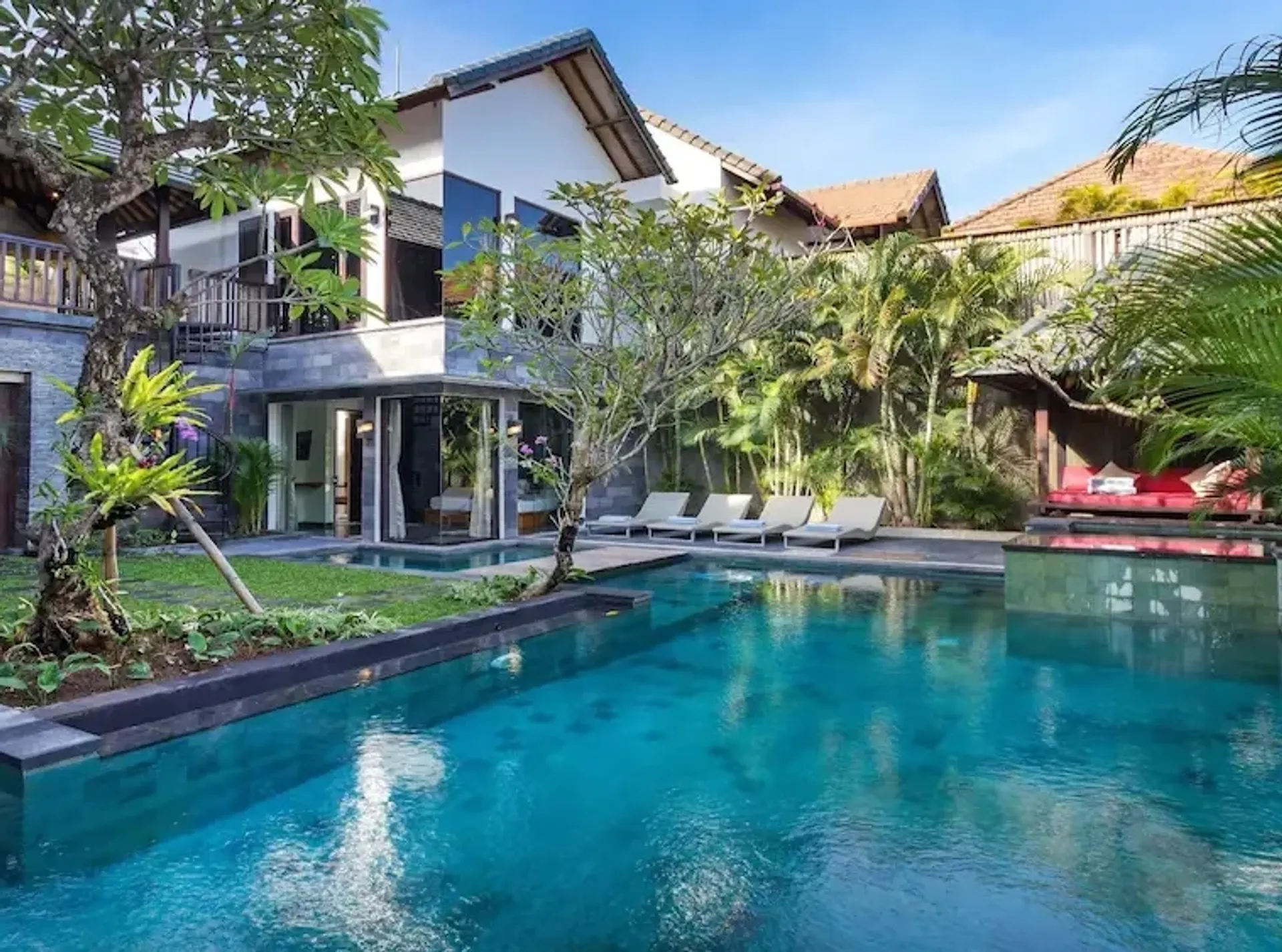 casa en Tatagseminyak, bali 10930652