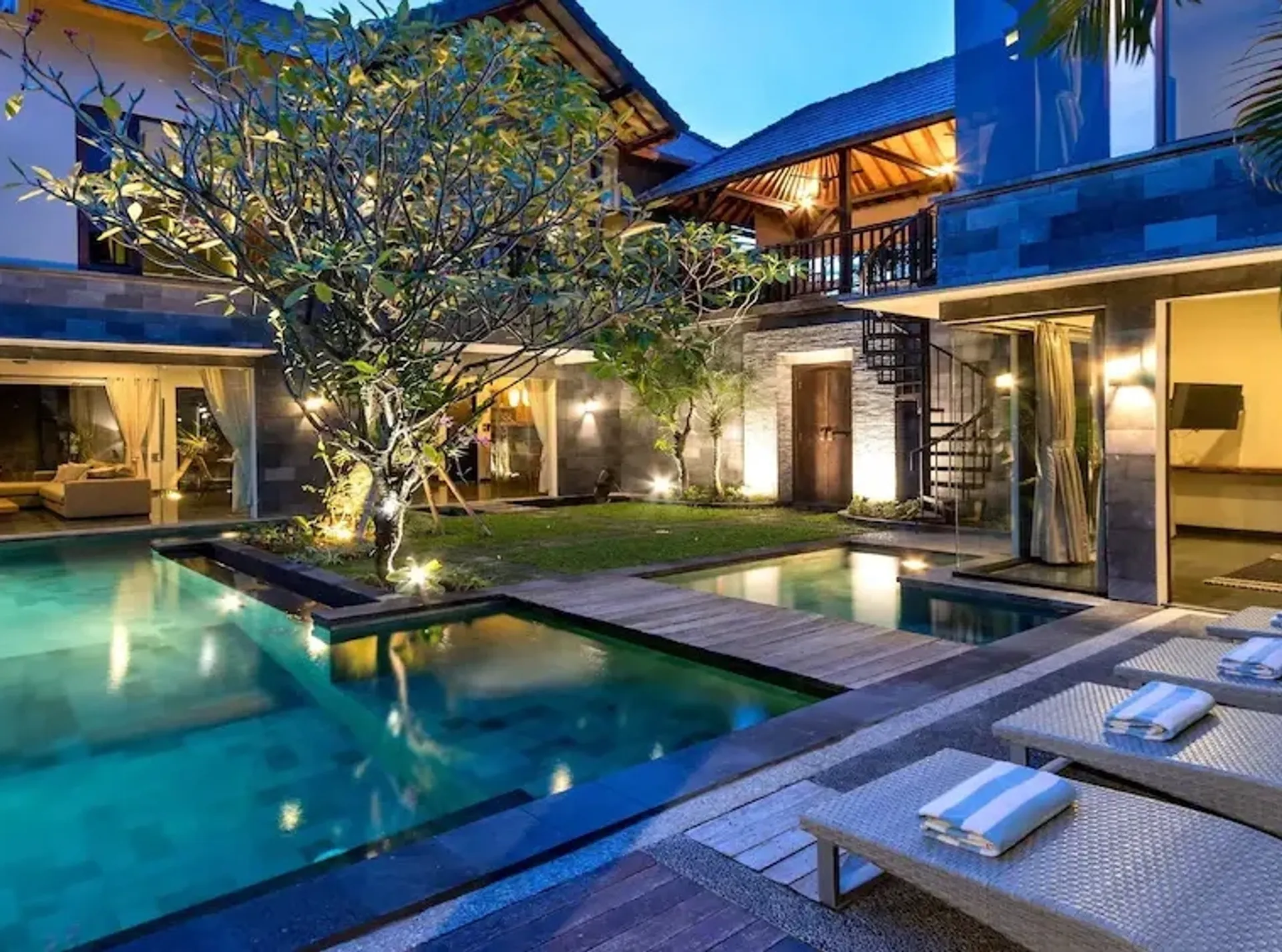 Casa nel Tatagseminyak, Bali 10930652