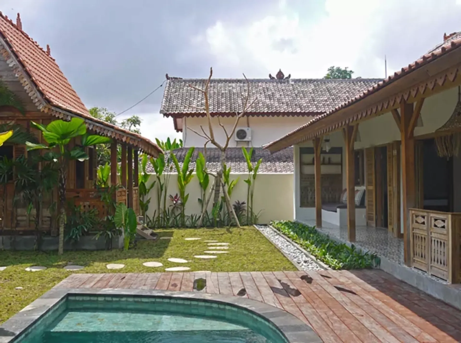 rumah dalam Padanglinjong, Bali 10930682