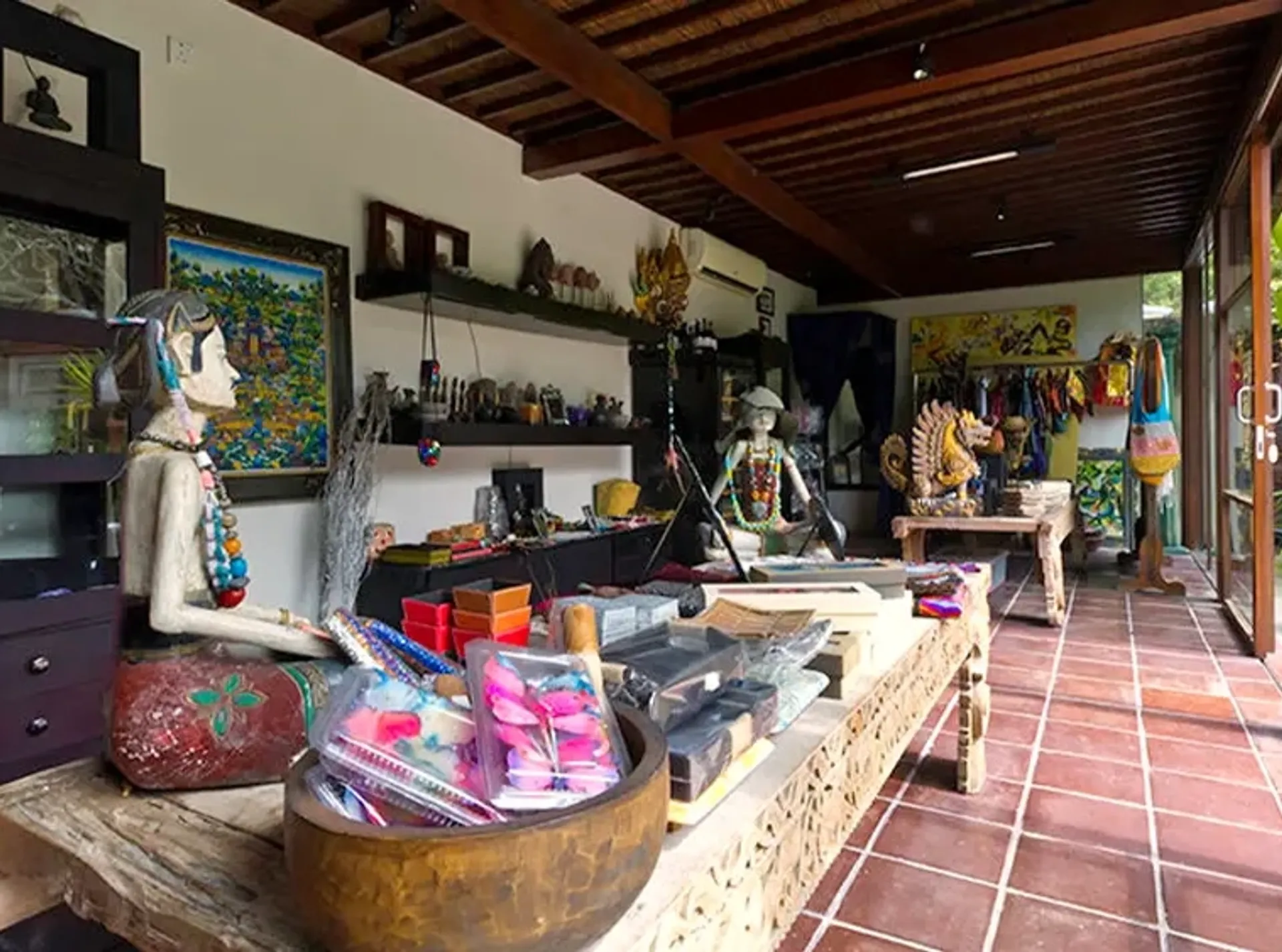 rumah dalam , Bali 10930684