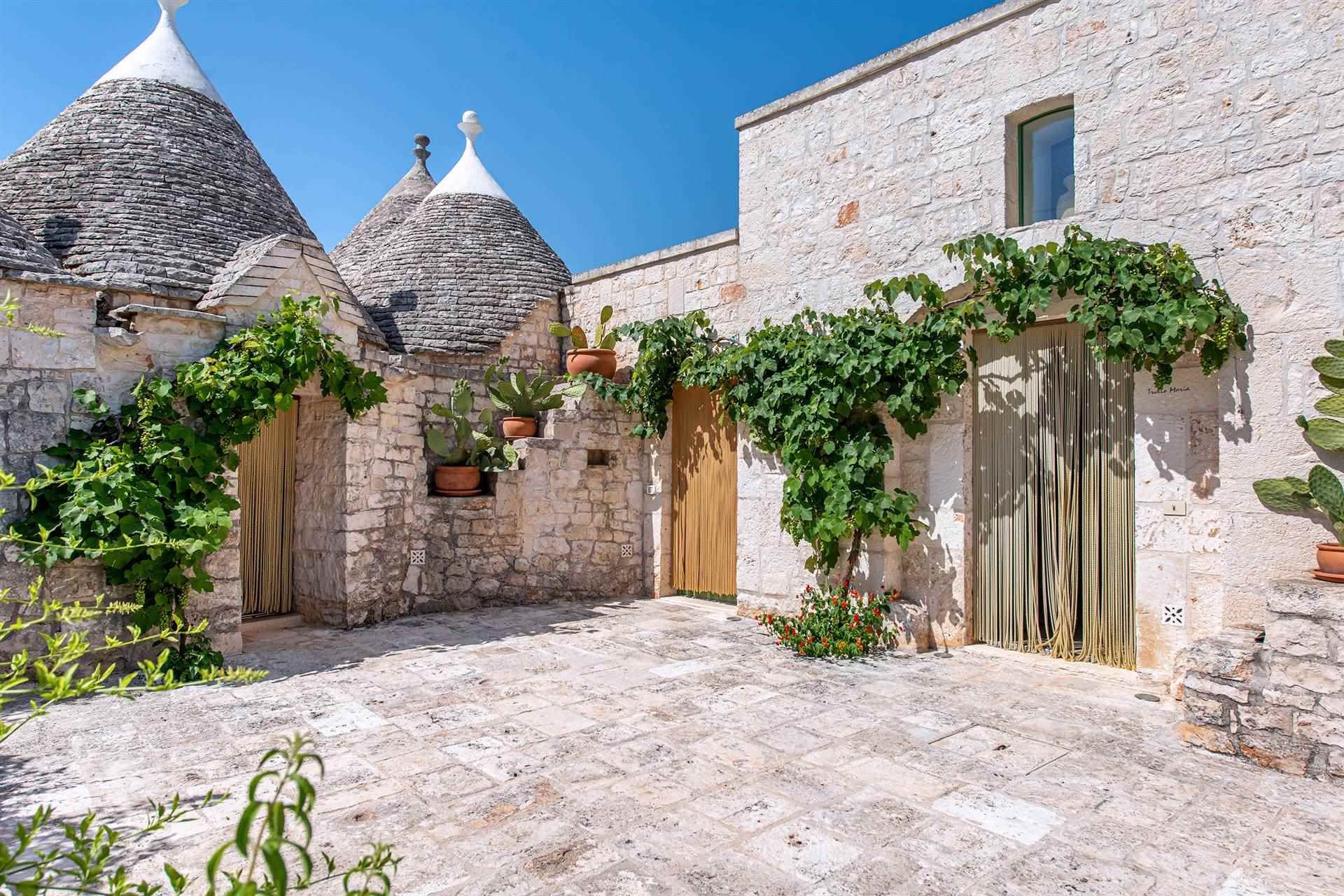 σπίτι σε Locorotondo, Puglia 10930692