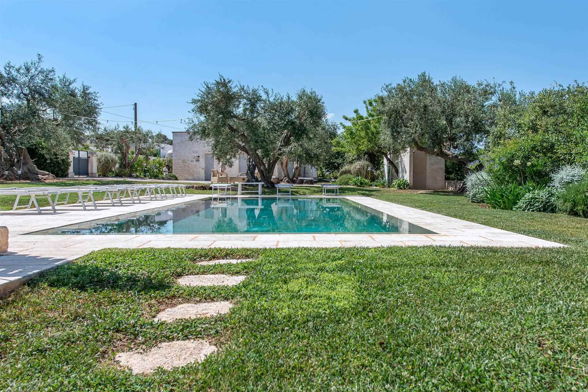 casa en Locorotondo, Puglia 10930692