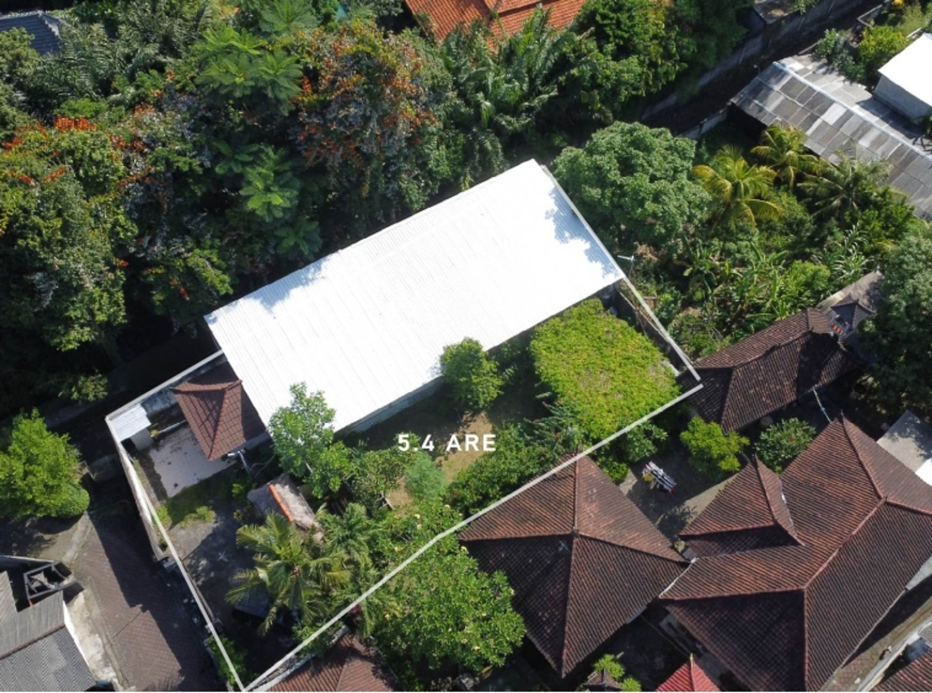 Tanah dalam Padanglinjong, Bali 10930752