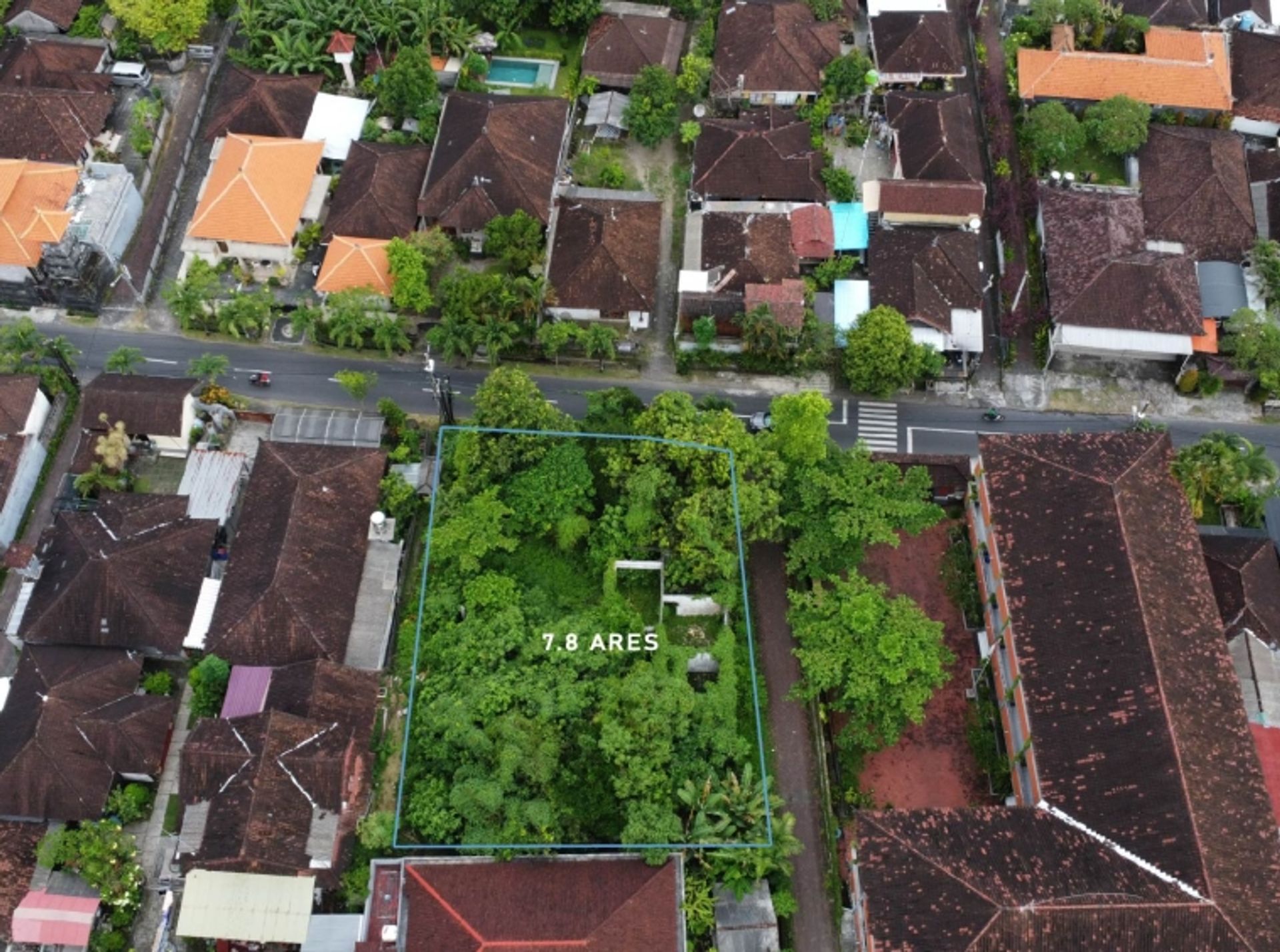 Land in Padanglinjong, Bali 10930762