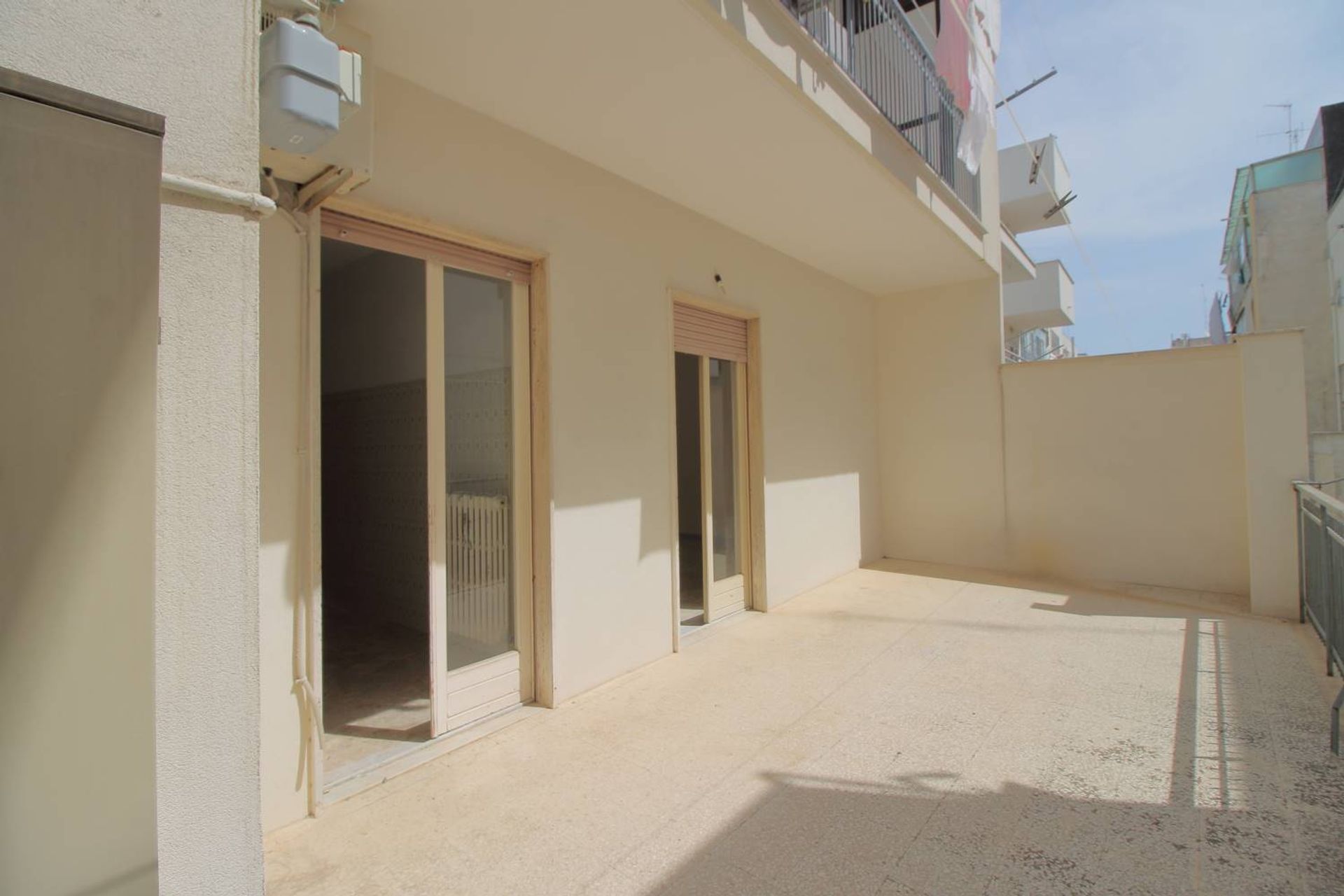 Condominium dans Mola di Bari, Apulia 10930767