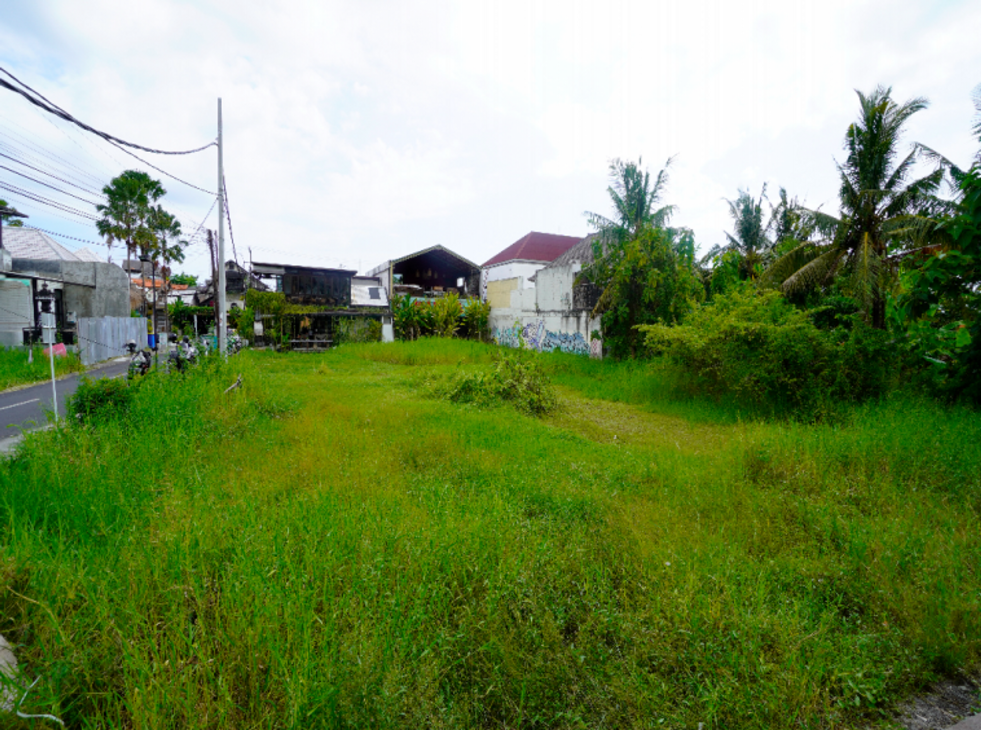 Maa sisään Padanglinjong, Bali 10930771