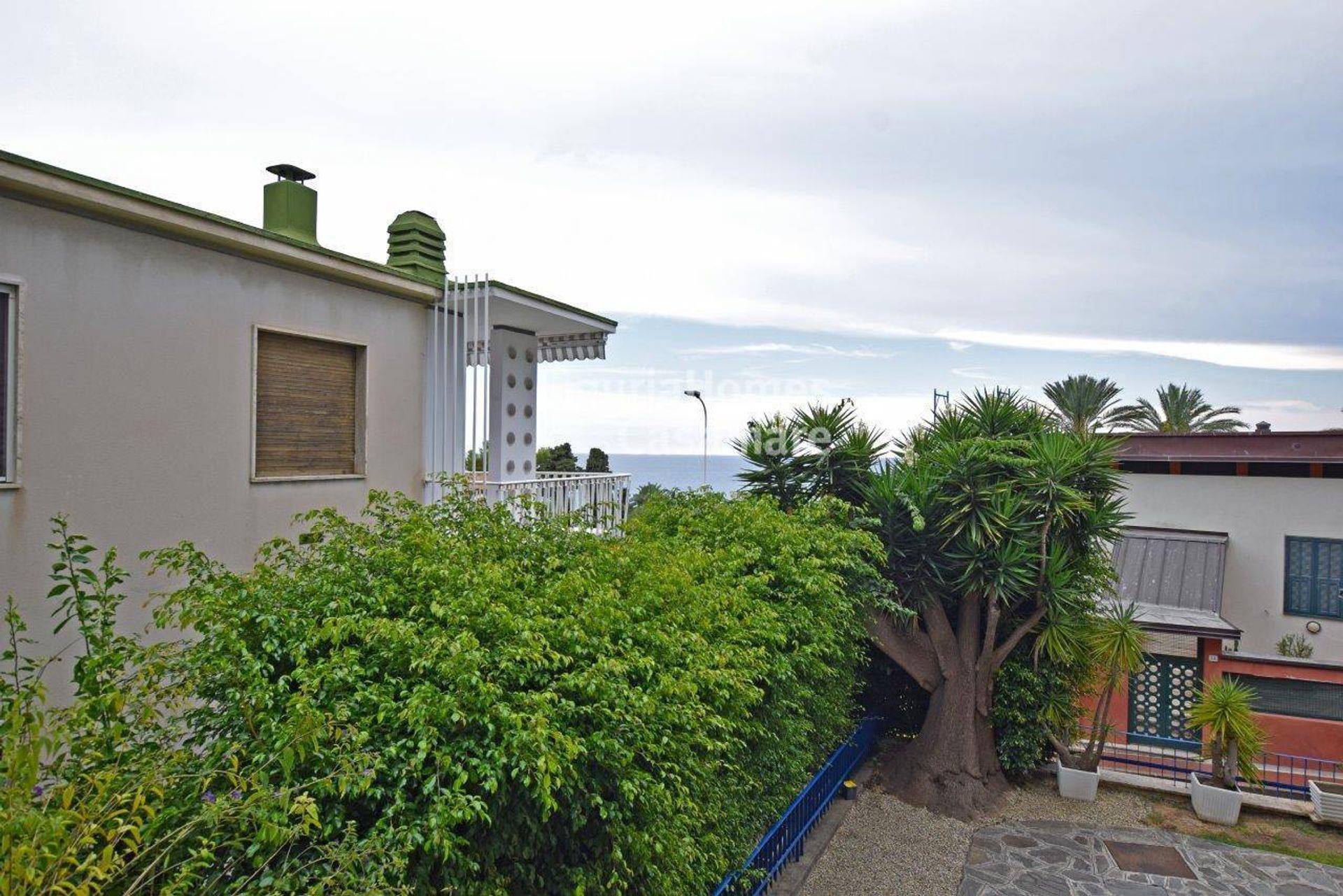 Condominio nel Ospedaletti, Liguria 10930777